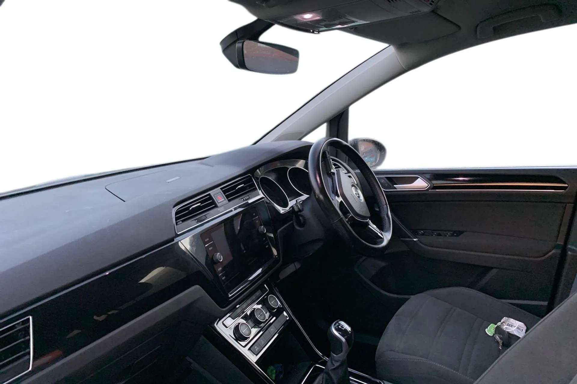 2020 VOLKSWAGEN TOURAN 2020 VOLKSWAGEN TOURAN