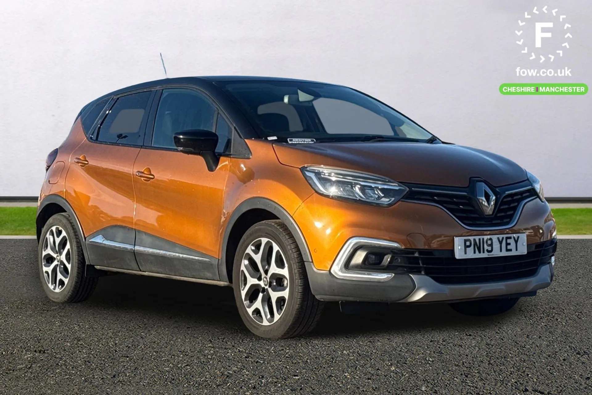 A 2019 RENAULT CAPTUR 1.3 TCE 150 GT Line 5dr EDC [ Cruise control + speed limiter , Handsfree parking with side moulding and blind spot warning , Techno pack with front an A 2019 RENAULT CAPTUR 1.3 TCE 150 GT Line 5dr EDC [ Cruise control + speed limiter , Handsfree parking with side moulding and blind spot warning , Techno pack with front an