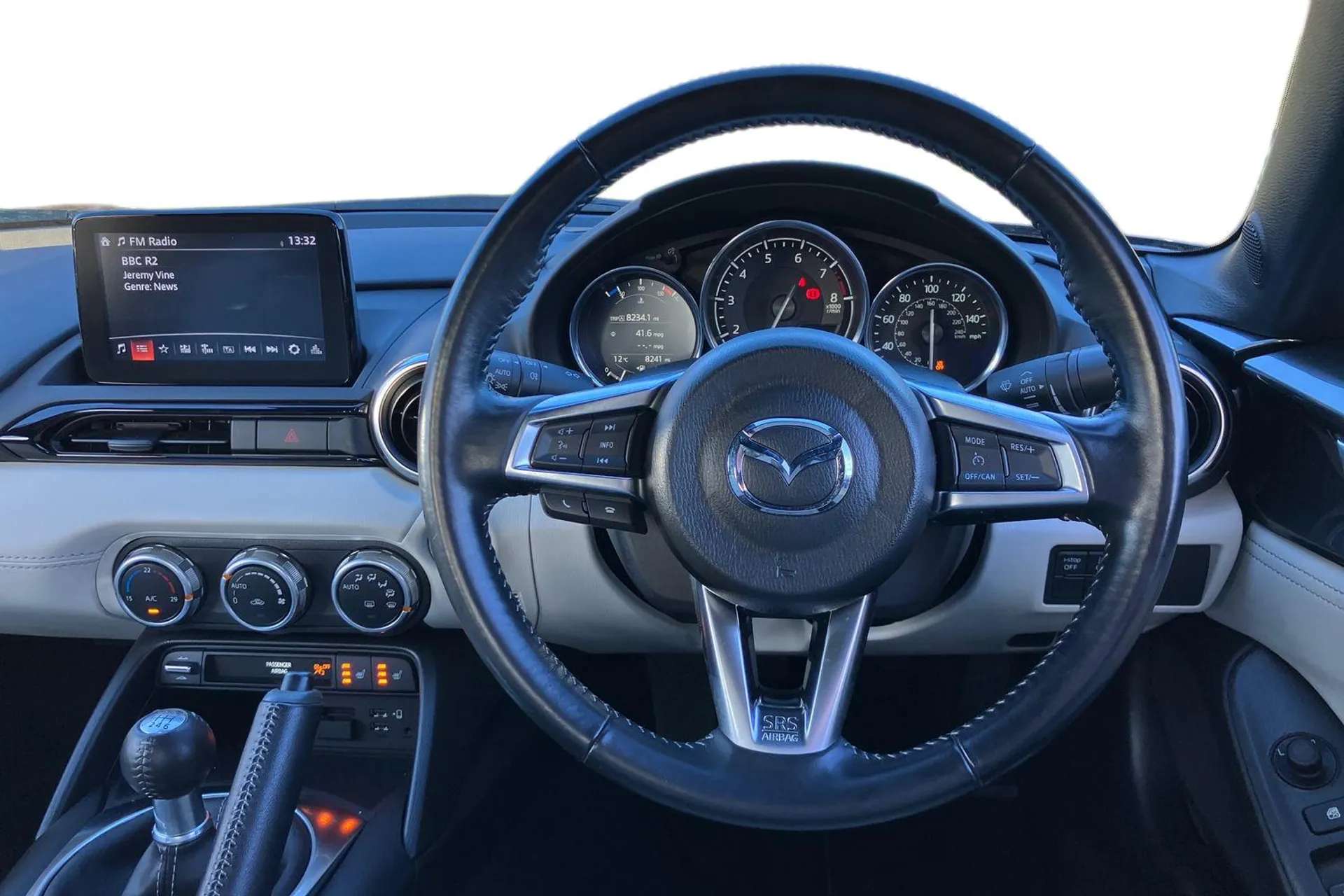 2021 MAZDA MX-5 2021 MAZDA MX-5