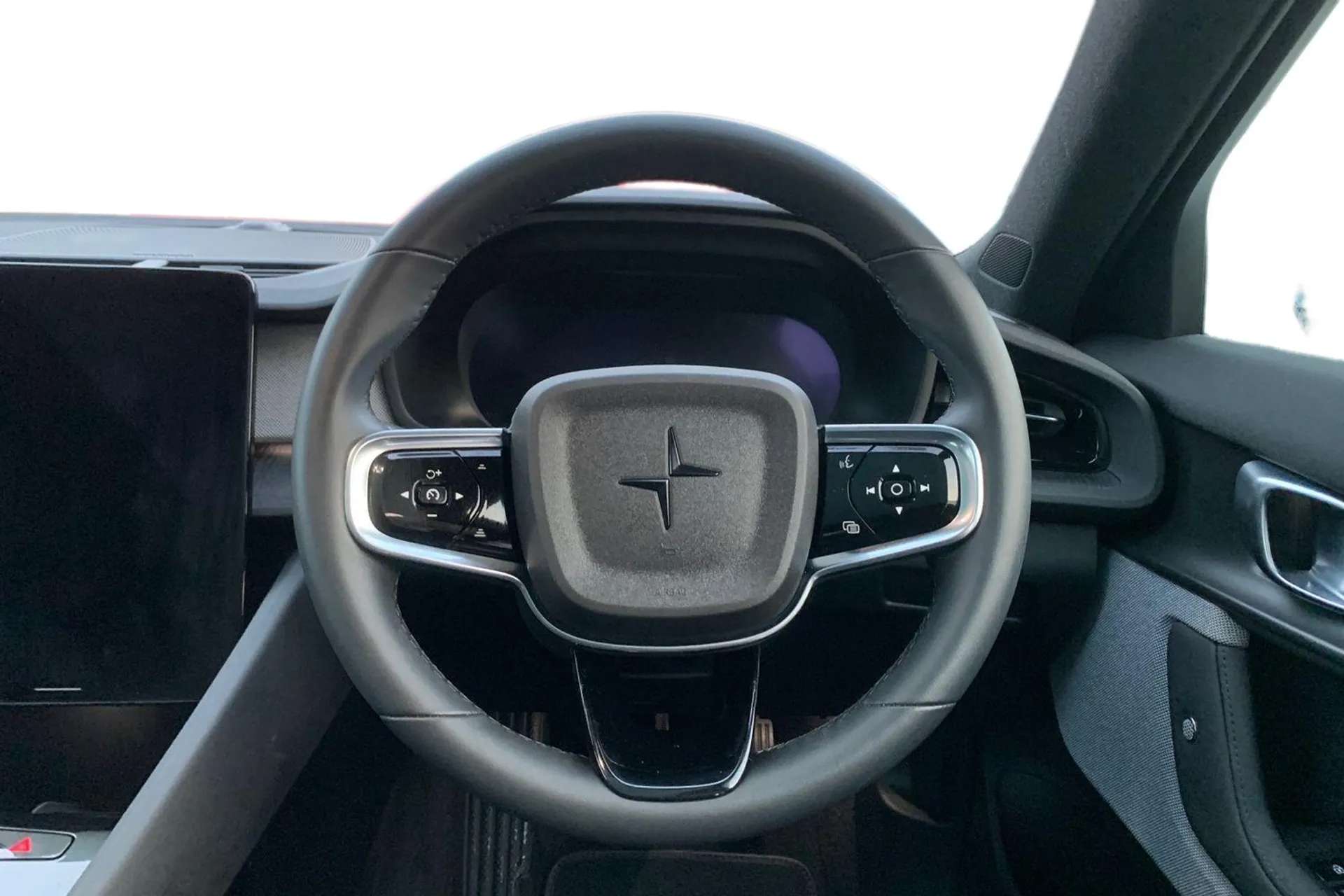 2022 POLESTAR 2 2022 POLESTAR 2