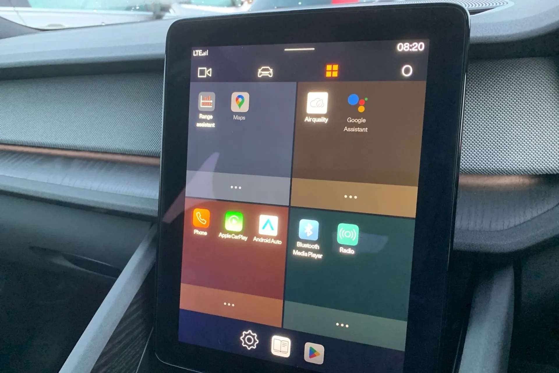 2022 POLESTAR 2 2022 POLESTAR 2