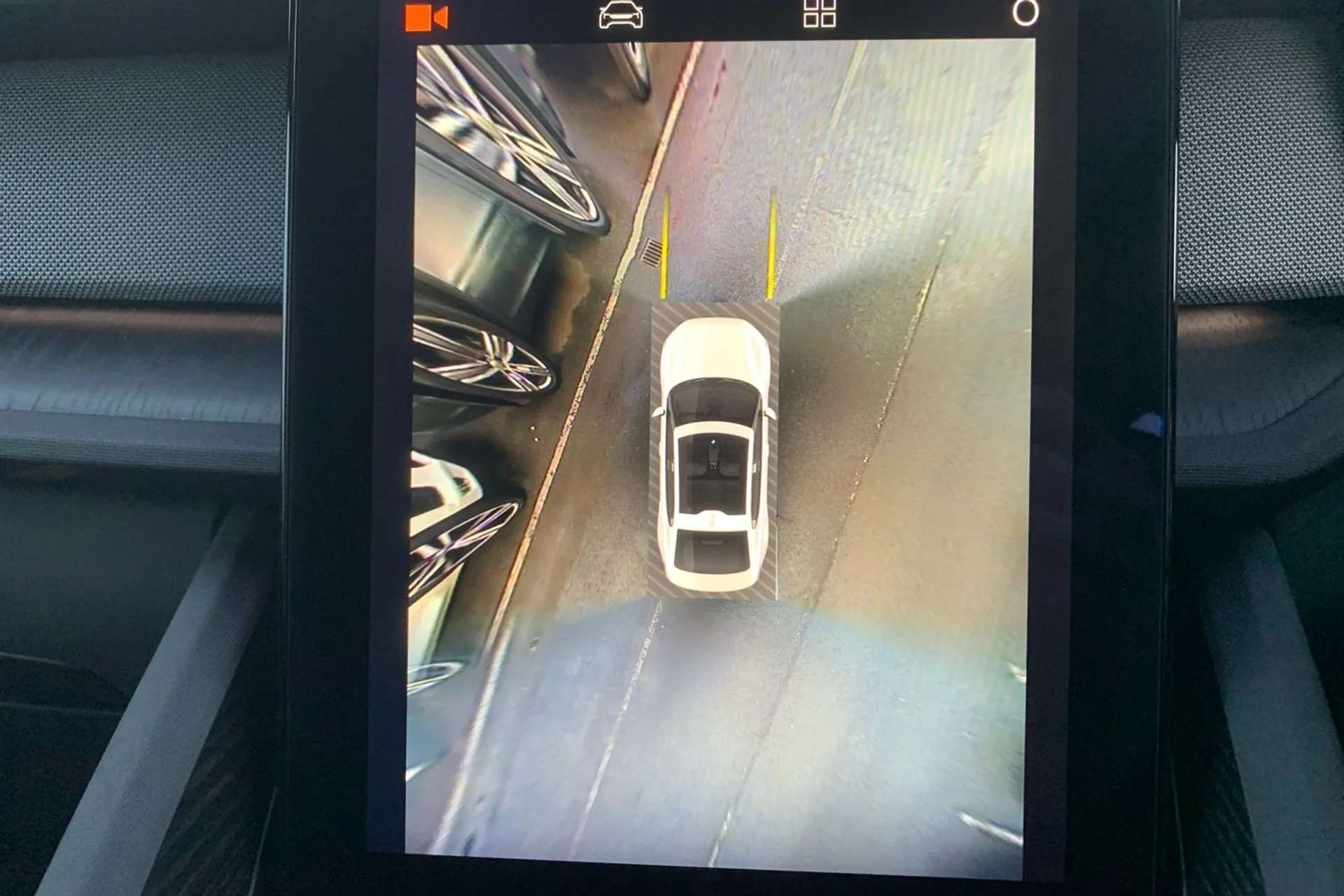 2022 POLESTAR 2 2022 POLESTAR 2