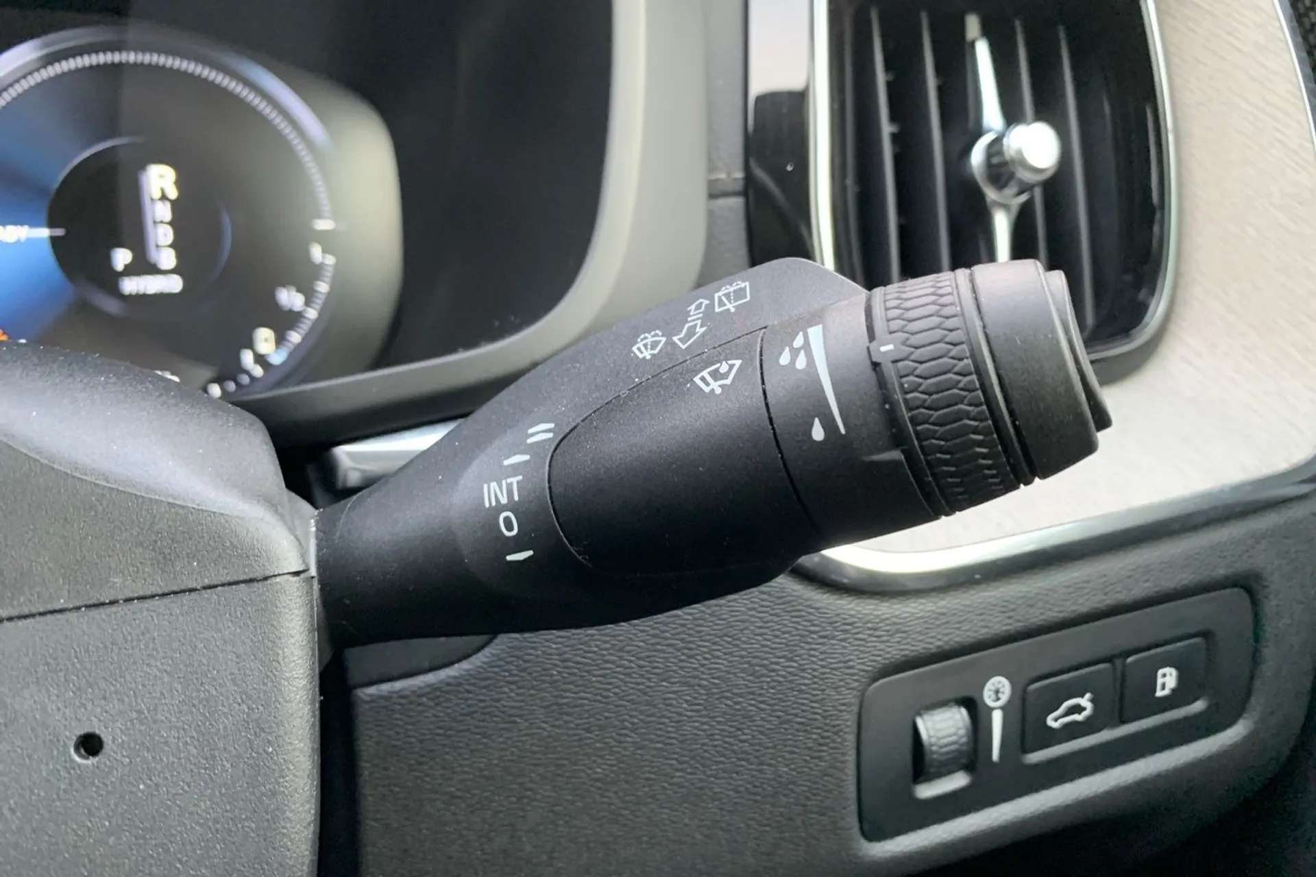 2019 VOLVO XC60 2019 VOLVO XC60