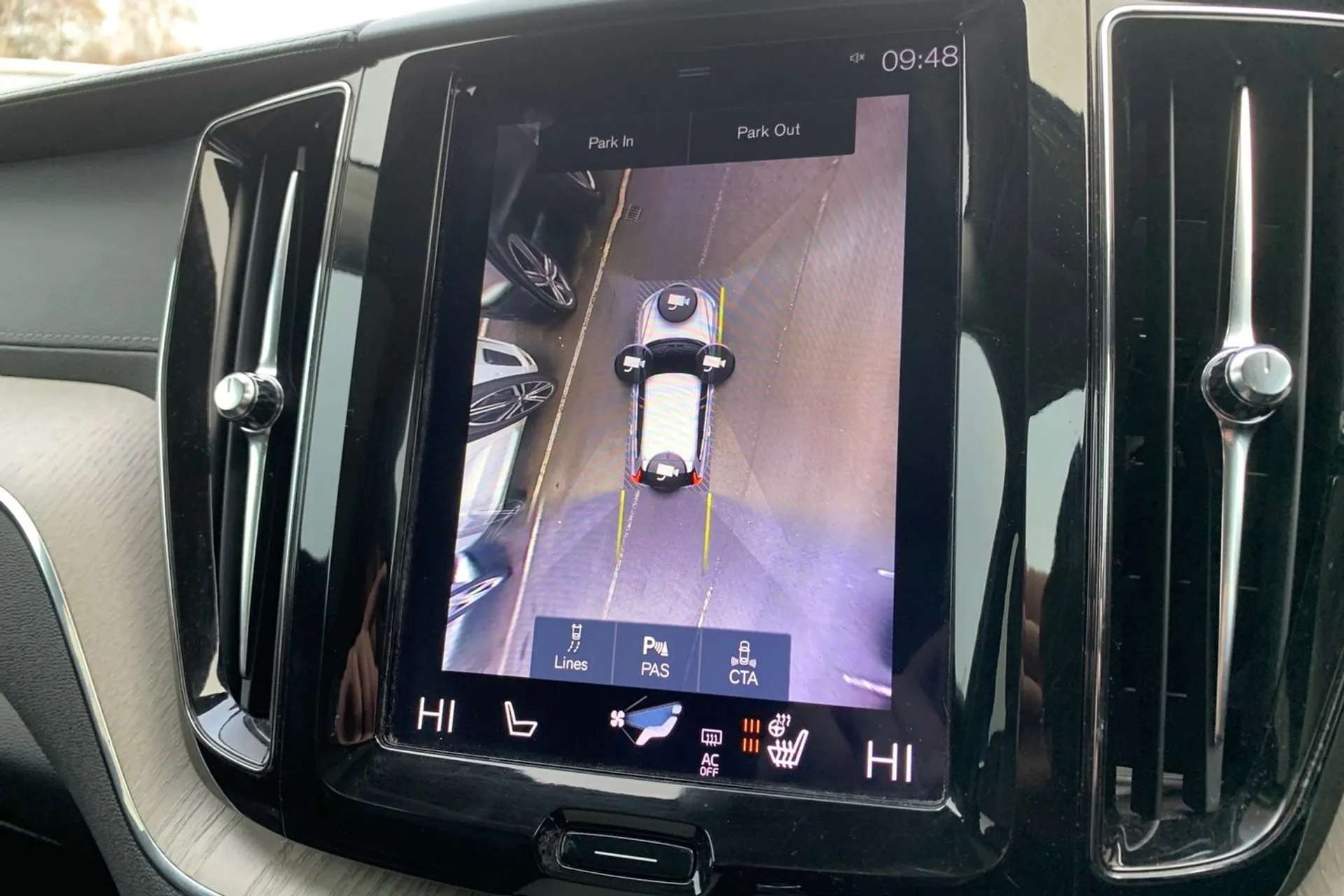 2019 VOLVO XC60 2019 VOLVO XC60