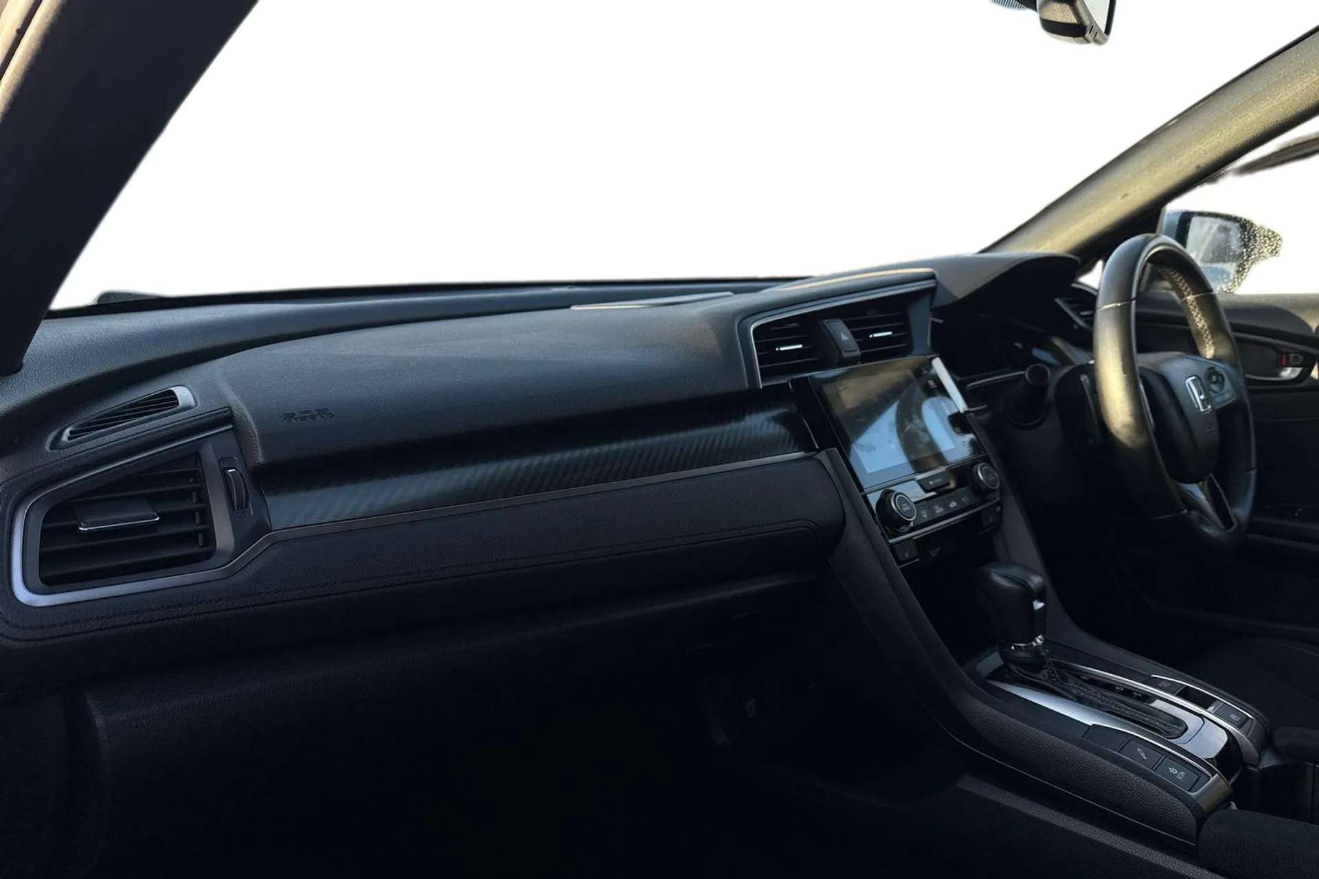 A 2019 HONDA CIVIC 1.5 VTEC Turbo Sport Plus 5dr CVT [ Bluetooth hands free telephone connection , Smartphone wireless charging plate , Front and rear parking sensors , A 2019 HONDA CIVIC 1.5 VTEC Turbo Sport Plus 5dr CVT [ Bluetooth hands free telephone connection , Smartphone wireless charging plate , Front and rear parking sensors ,