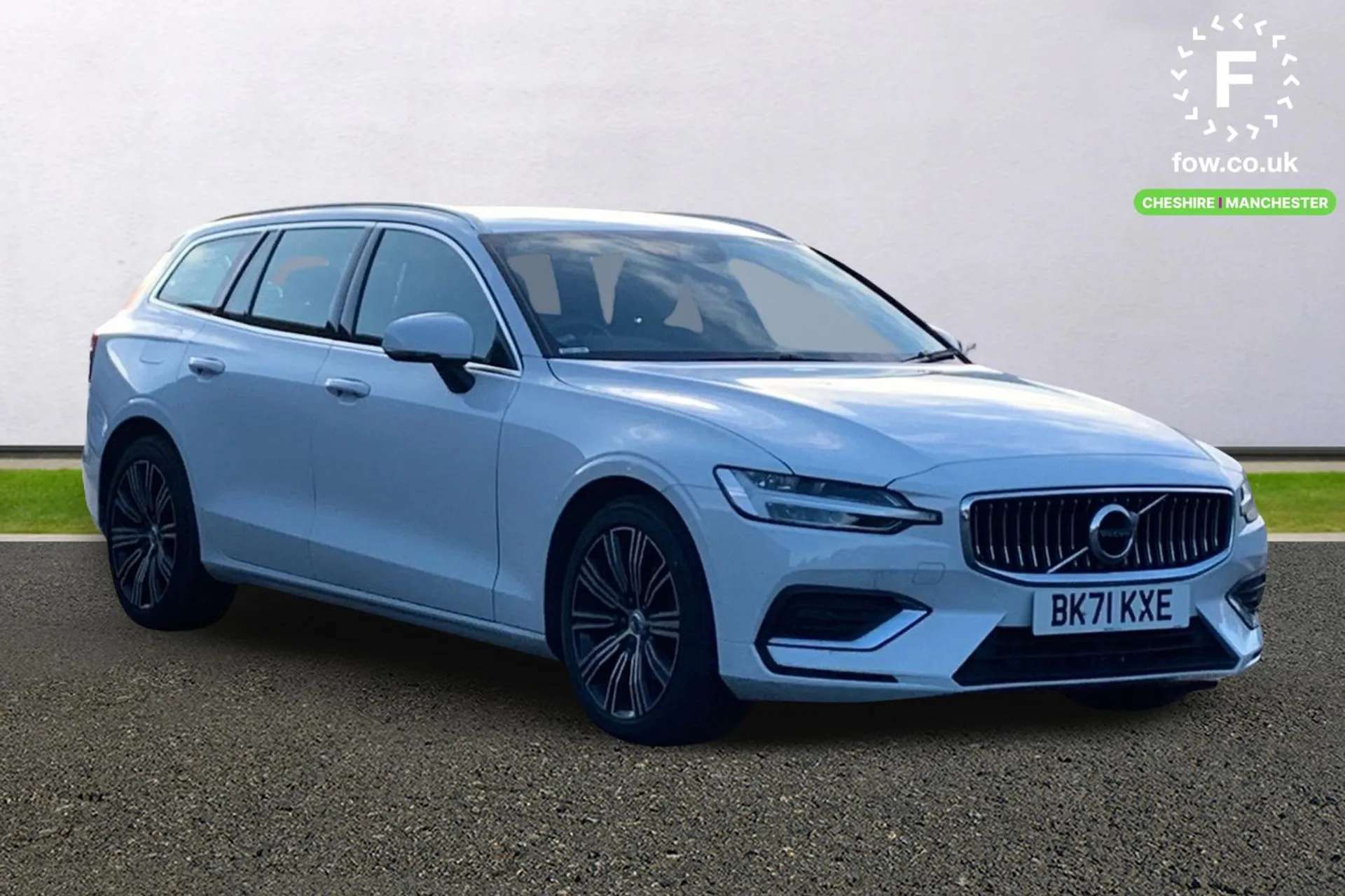 2021 VOLVO V60 2021 VOLVO V60