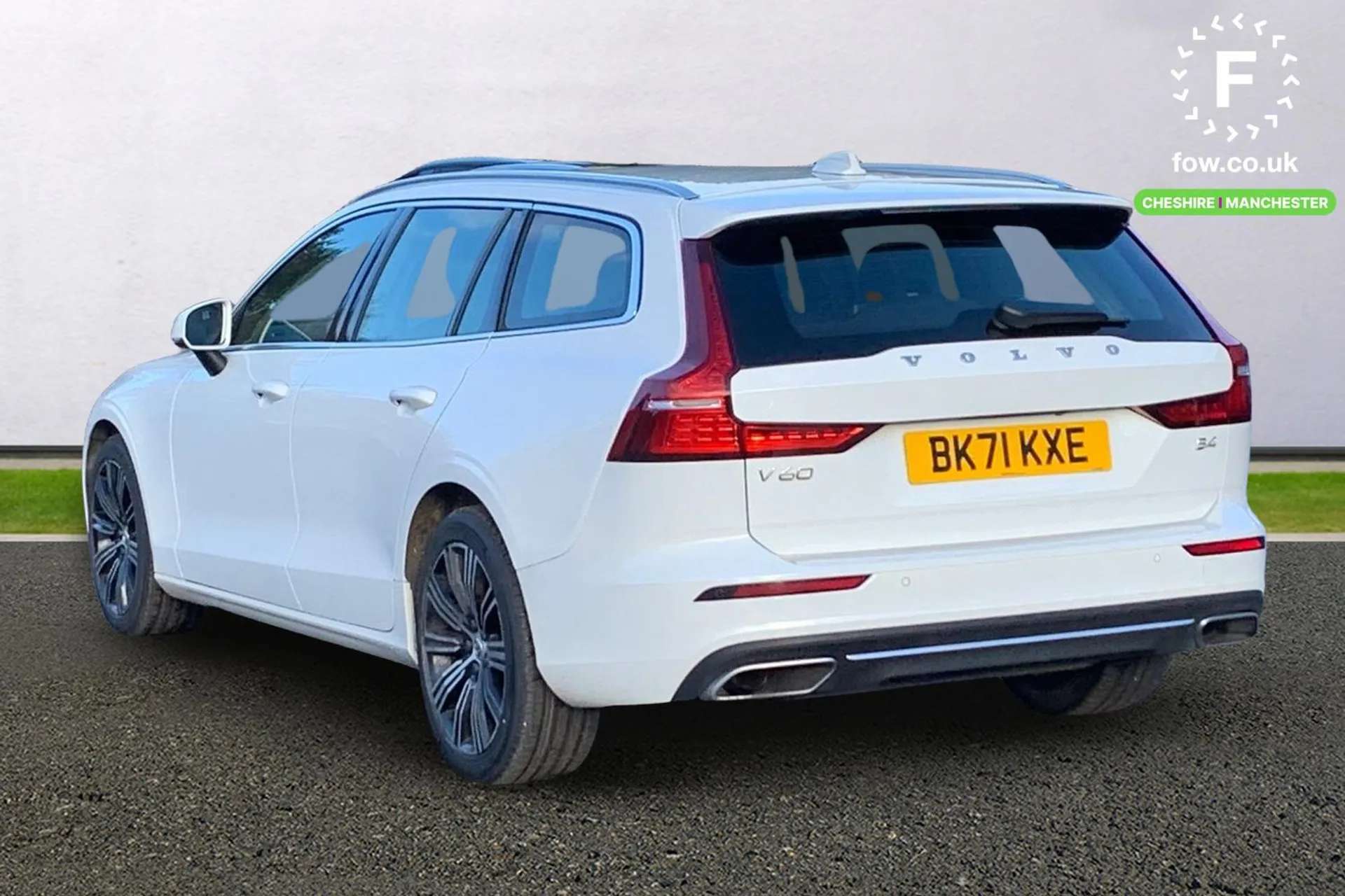 2021 VOLVO V60 2021 VOLVO V60
