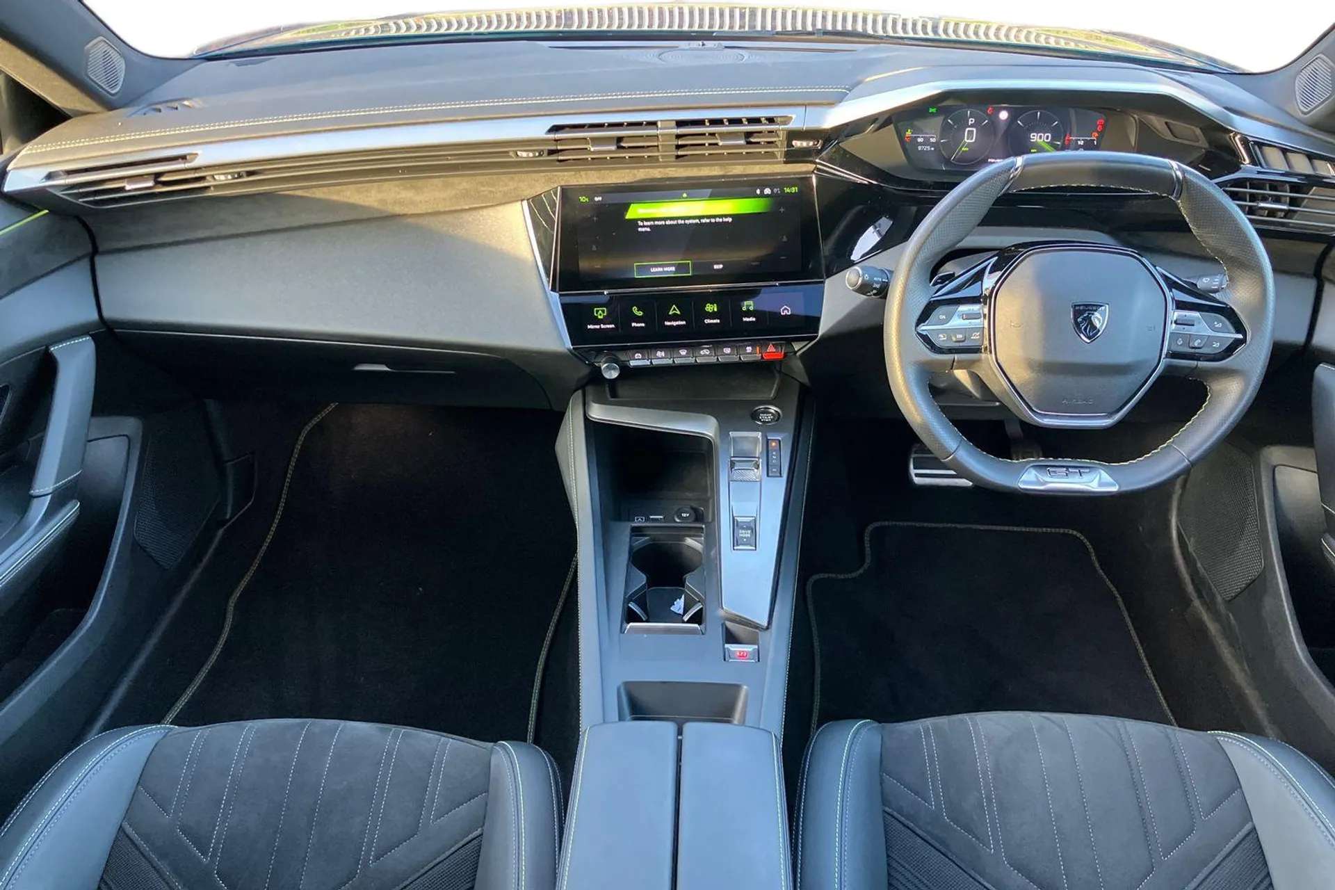 2024 PEUGEOT 408 2024 PEUGEOT 408