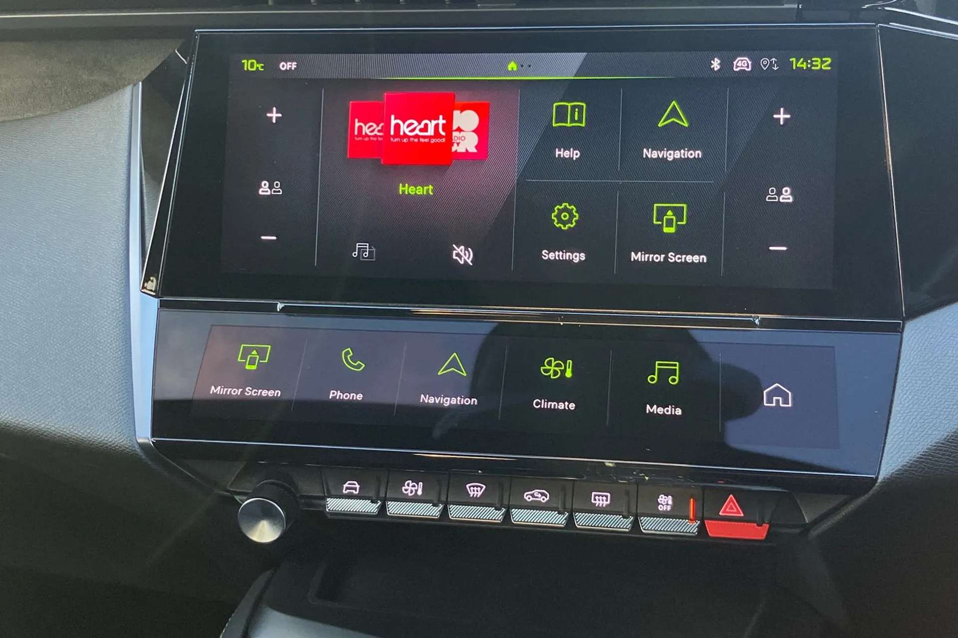 2024 PEUGEOT 408 2024 PEUGEOT 408