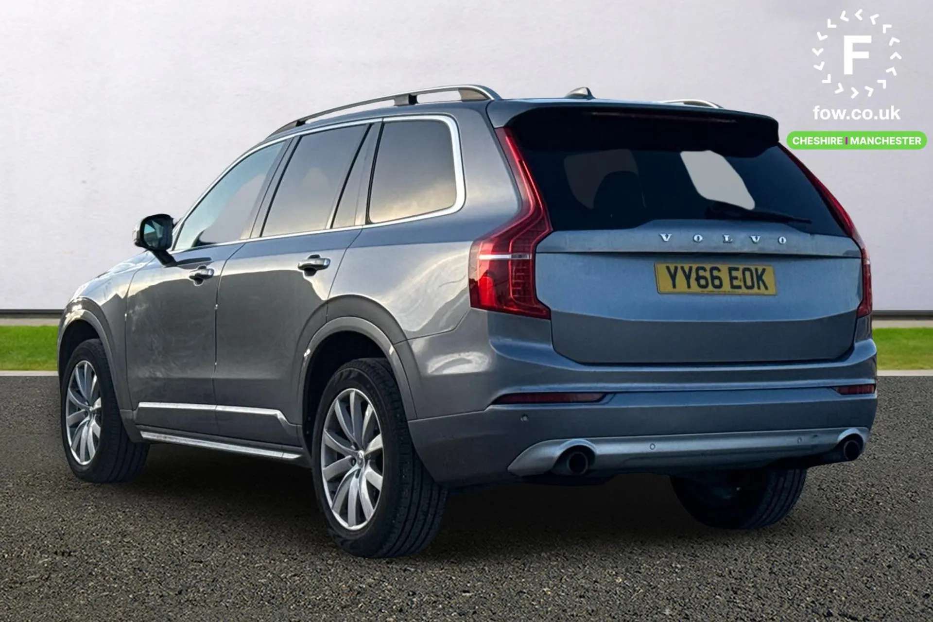 A 2016 VOLVO XC90 2.0 D5 PowerPulse Momentum 5dr AWD Geartronic [ Heated Steering Wheel , Power tailgate , Bluetooth hands free telephone connection , Heated front seat A 2016 VOLVO XC90 2.0 D5 PowerPulse Momentum 5dr AWD Geartronic [ Heated Steering Wheel , Power tailgate , Bluetooth hands free telephone connection , Heated front seat