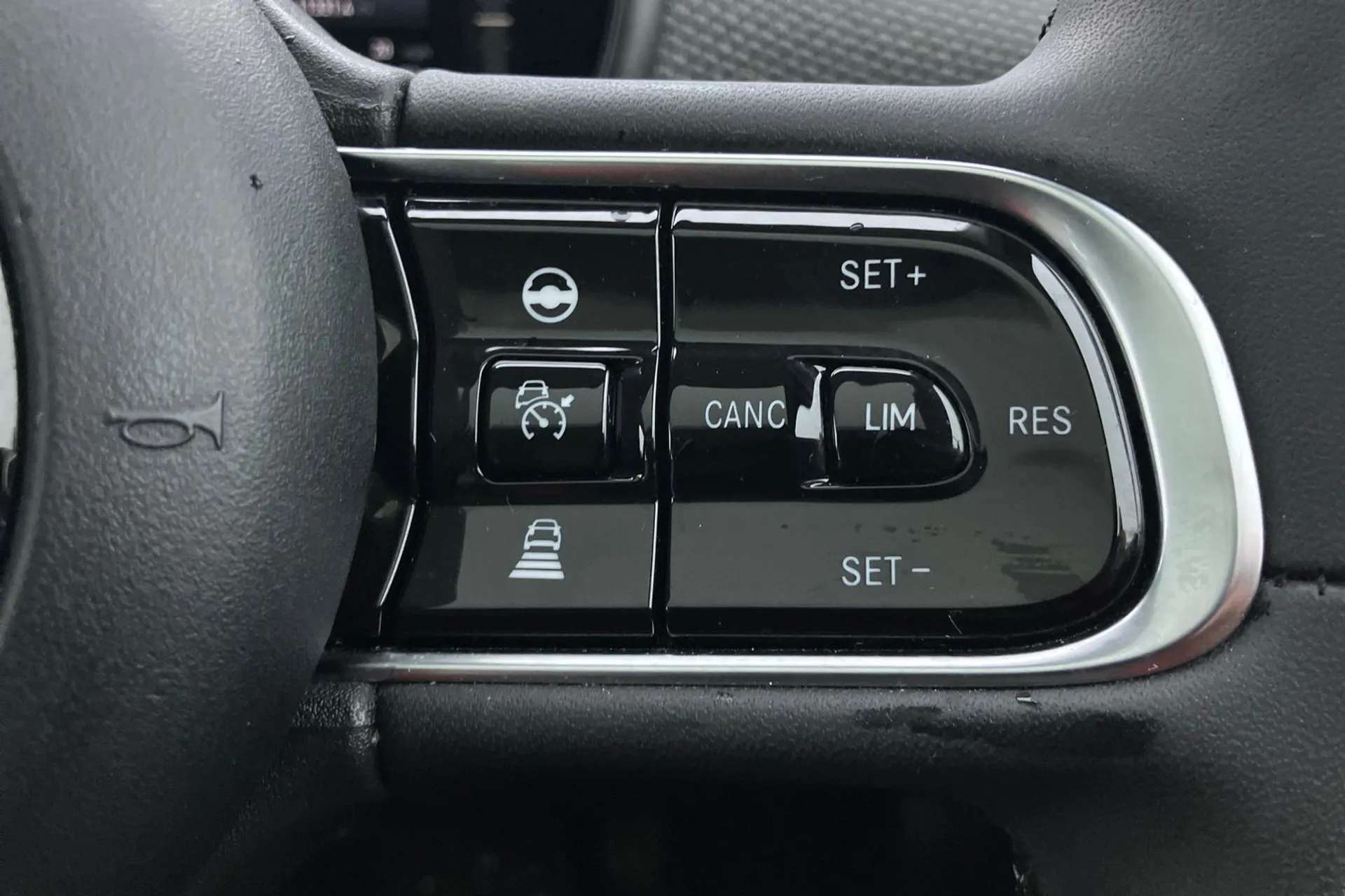 2021 FIAT 500 2021 FIAT 500