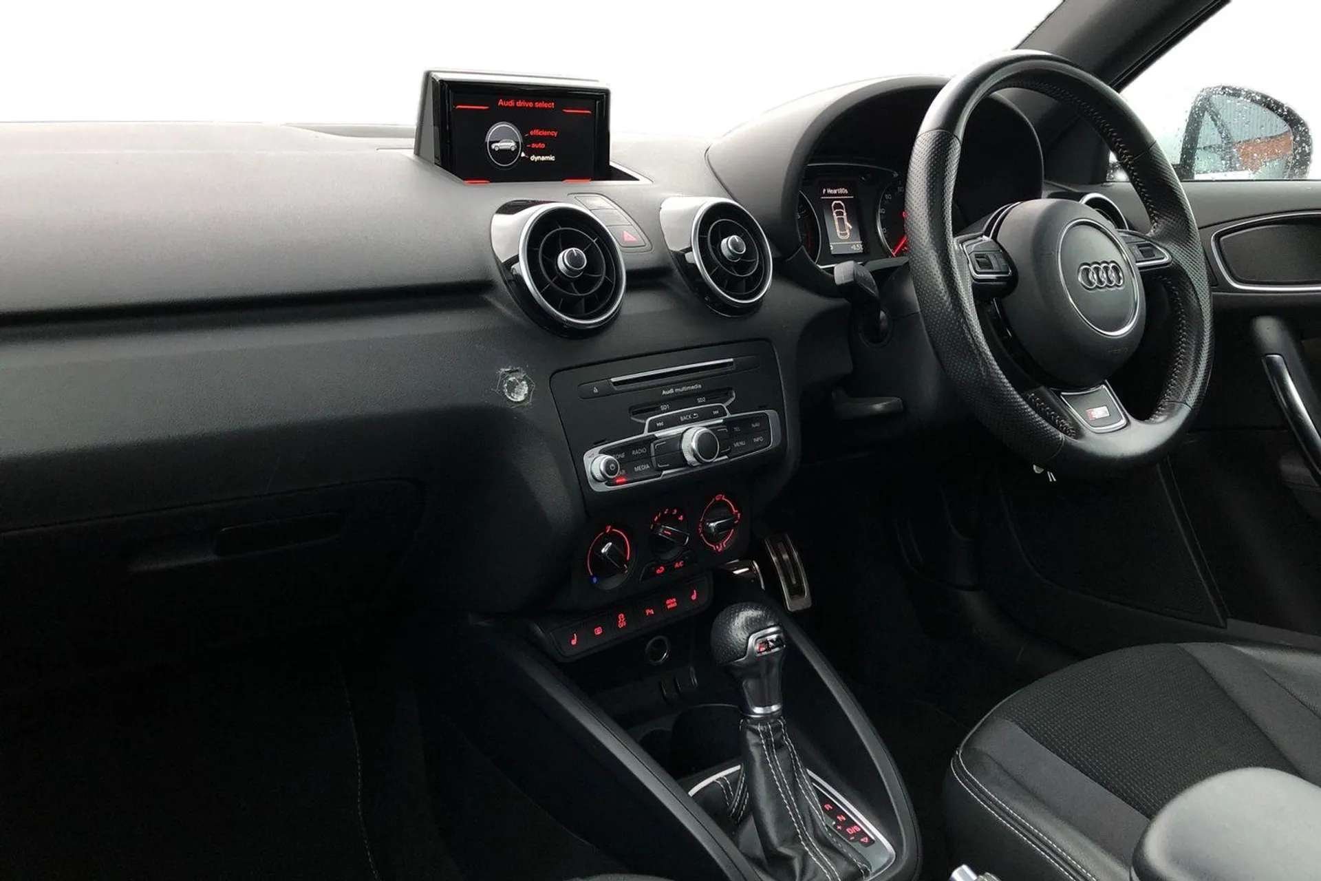 2017 AUDI A1 2017 AUDI A1