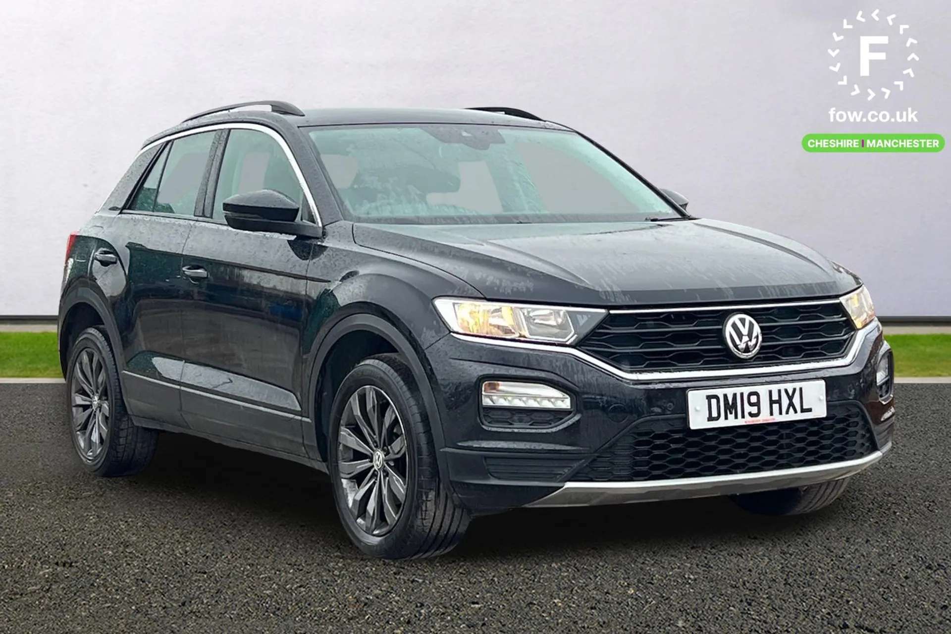 Check out this Volkswagen T-roc 2019 Diesel Manual