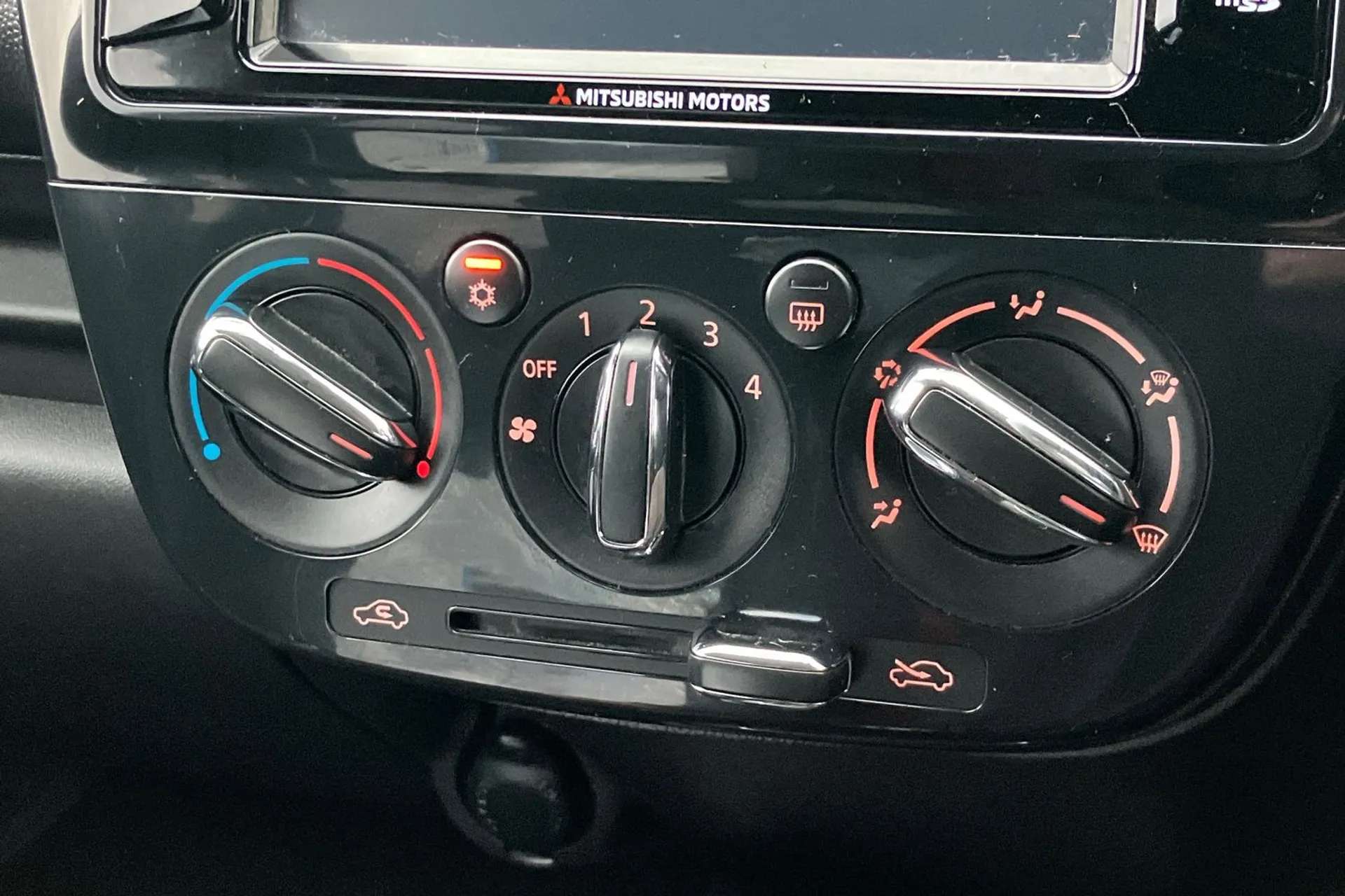 2020 MITSUBISHI MIRAGE 2020 MITSUBISHI MIRAGE