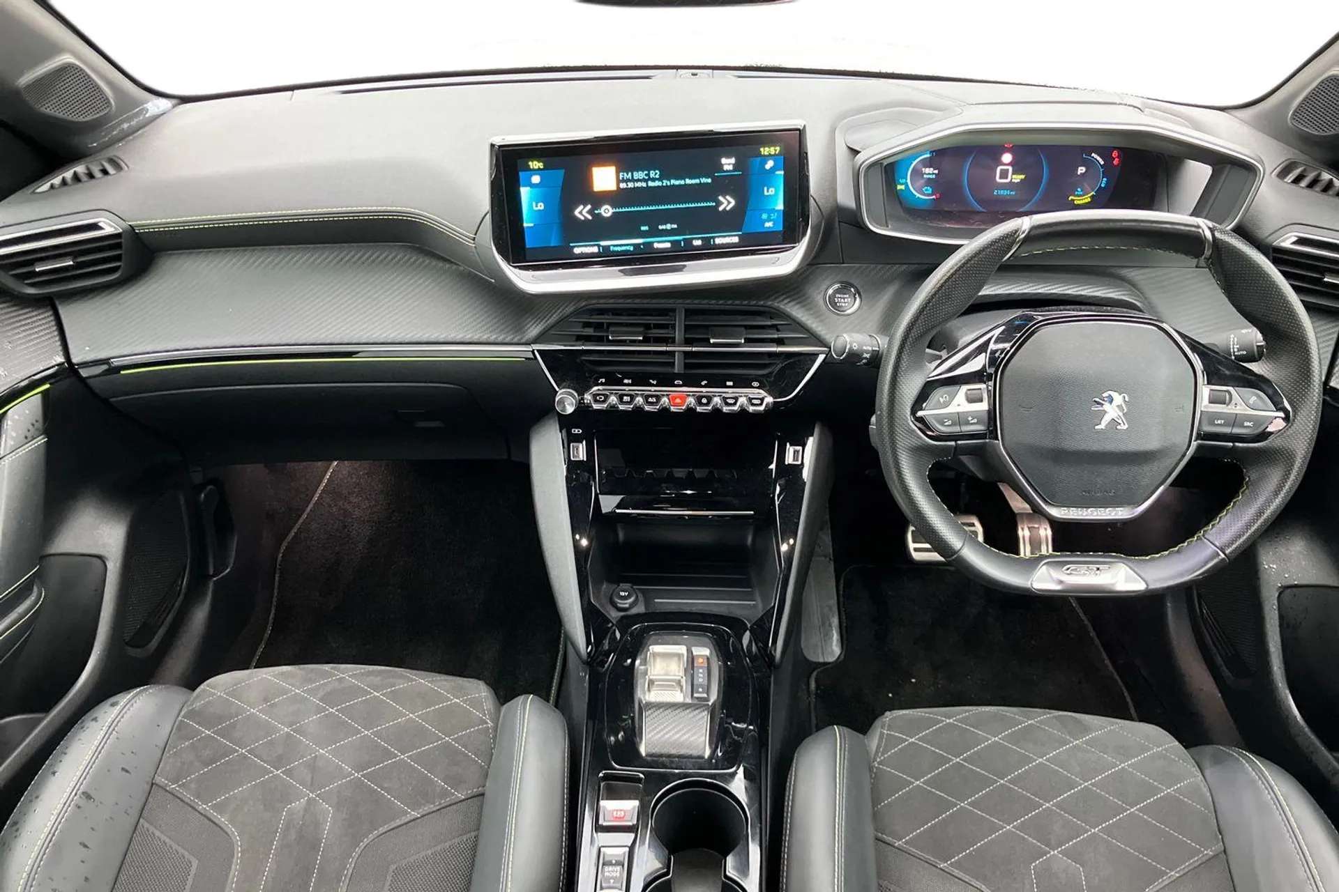 A 2022 PEUGEOT 208 100kW GT Premium 50kWh 5dr Auto [ Visio park assist 180 with colour reversing camera + front and rear parking sensor , Bluetooth telephone facility , A 2022 PEUGEOT 208 100kW GT Premium 50kWh 5dr Auto [ Visio park assist 180 with colour reversing camera + front and rear parking sensor , Bluetooth telephone facility ,