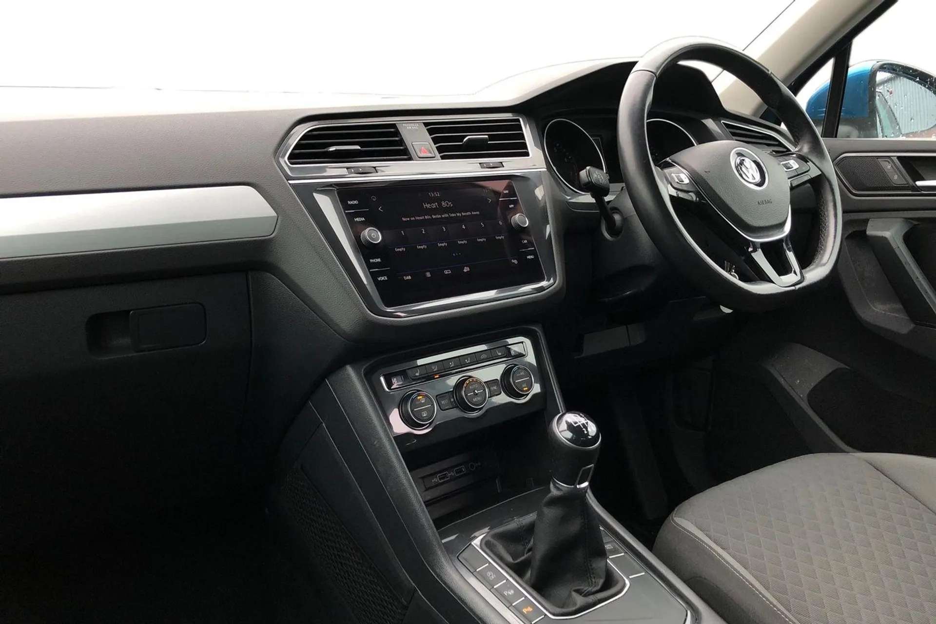 2018 VOLKSWAGEN TIGUAN 2018 VOLKSWAGEN TIGUAN