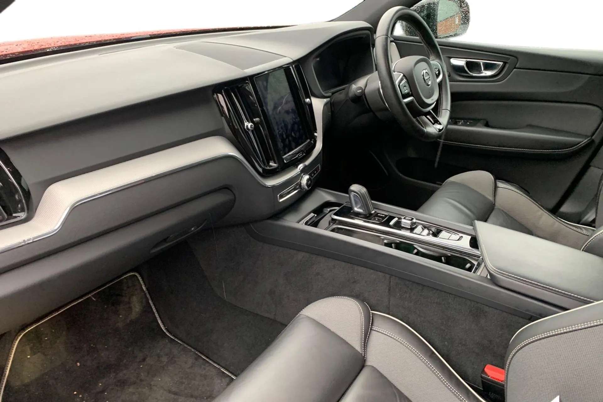 2020 VOLVO XC60 2020 VOLVO XC60