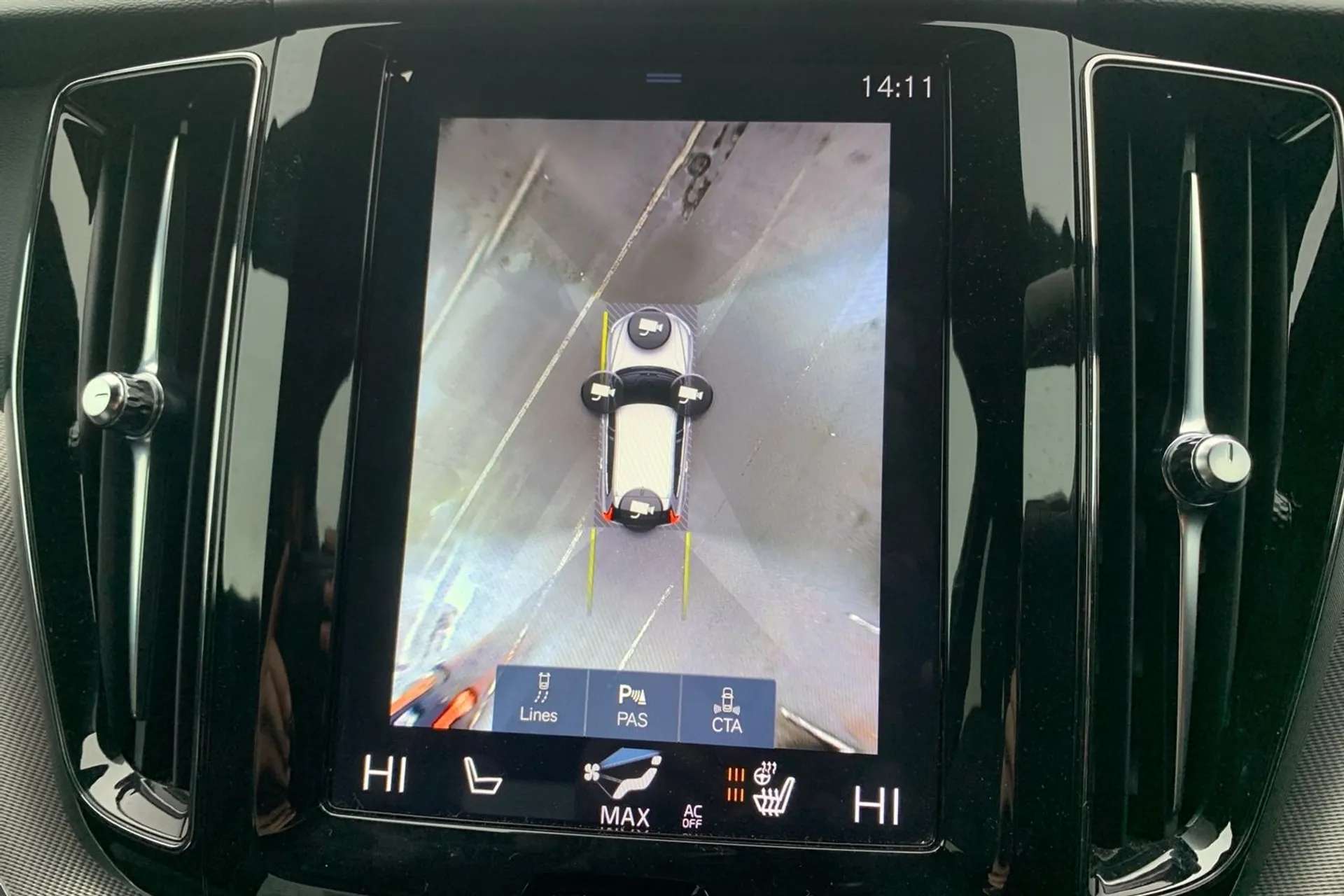 2020 VOLVO XC60 2020 VOLVO XC60