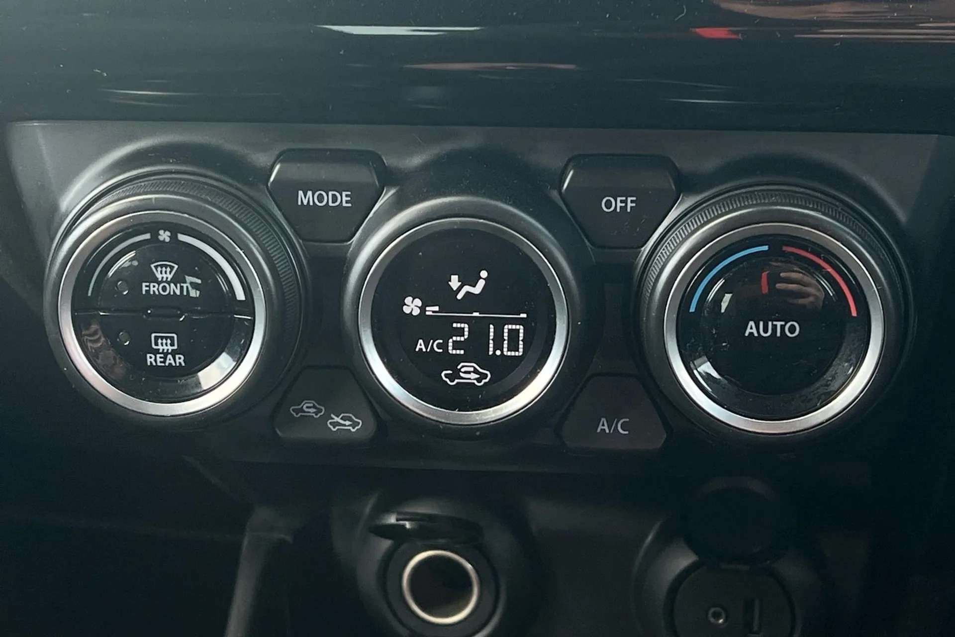 2018 SUZUKI SWIFT 2018 SUZUKI SWIFT