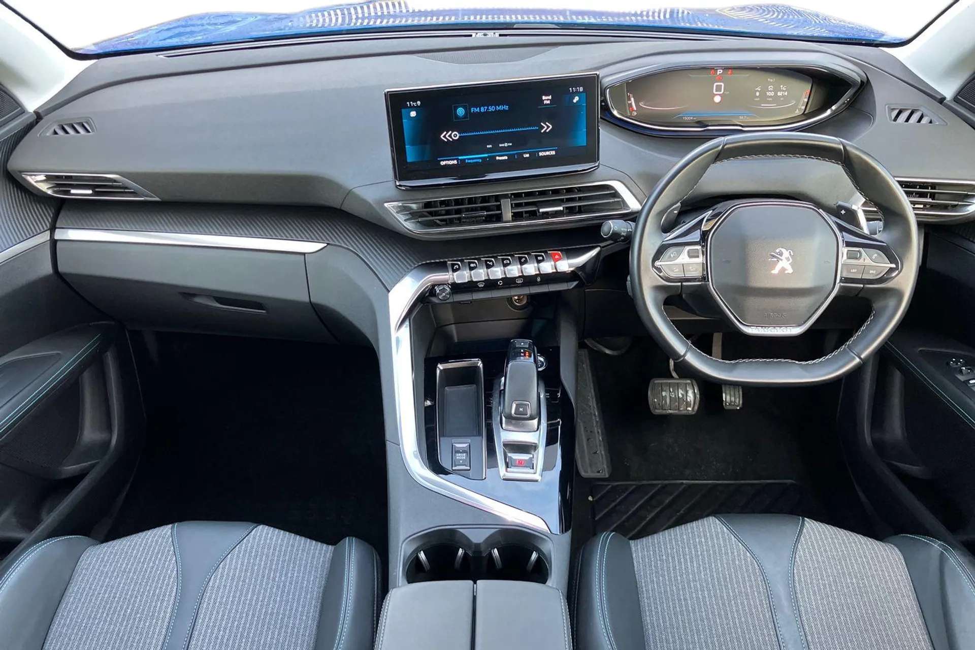 A 2021 PEUGEOT 3008 1.2 PureTech Allure 5dr EAT8 [ 180 degree colour reversing camera , Safety pack with emergency braking system , Front parking sensors , Bluetooth tele A 2021 PEUGEOT 3008 1.2 PureTech Allure 5dr EAT8 [ 180 degree colour reversing camera , Safety pack with emergency braking system , Front parking sensors , Bluetooth tele