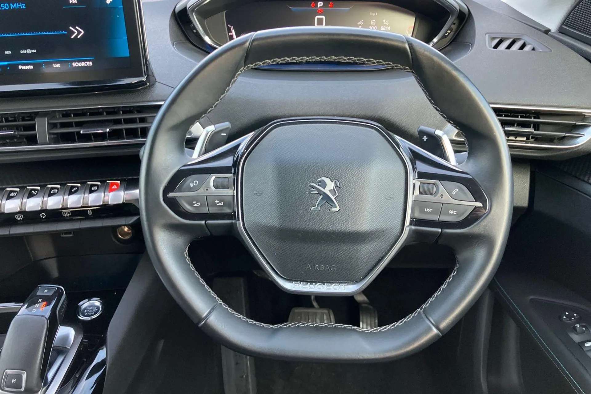 2021 PEUGEOT 3008 2021 PEUGEOT 3008