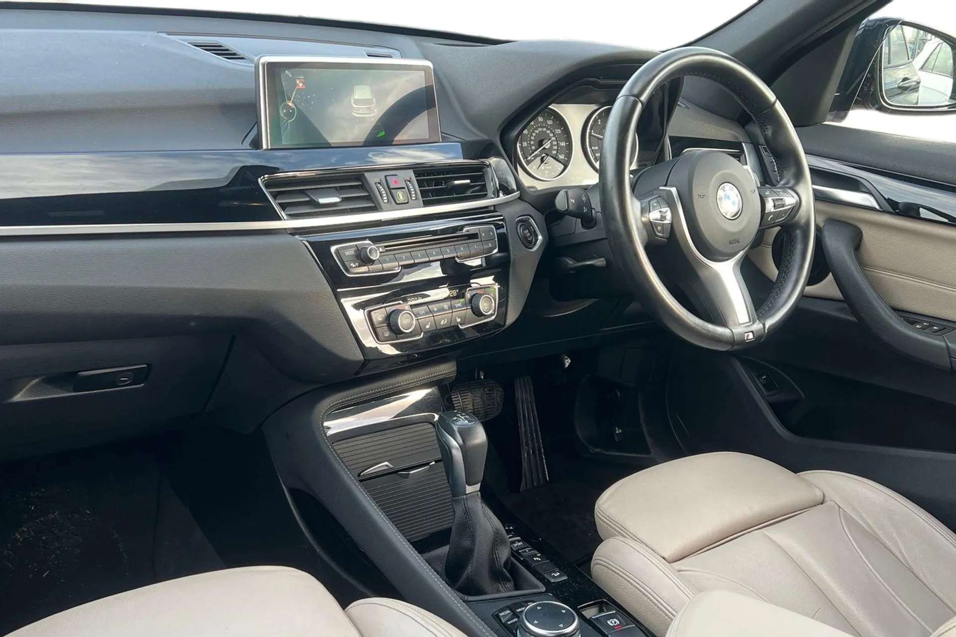 2016 BMW X1 2016 BMW X1