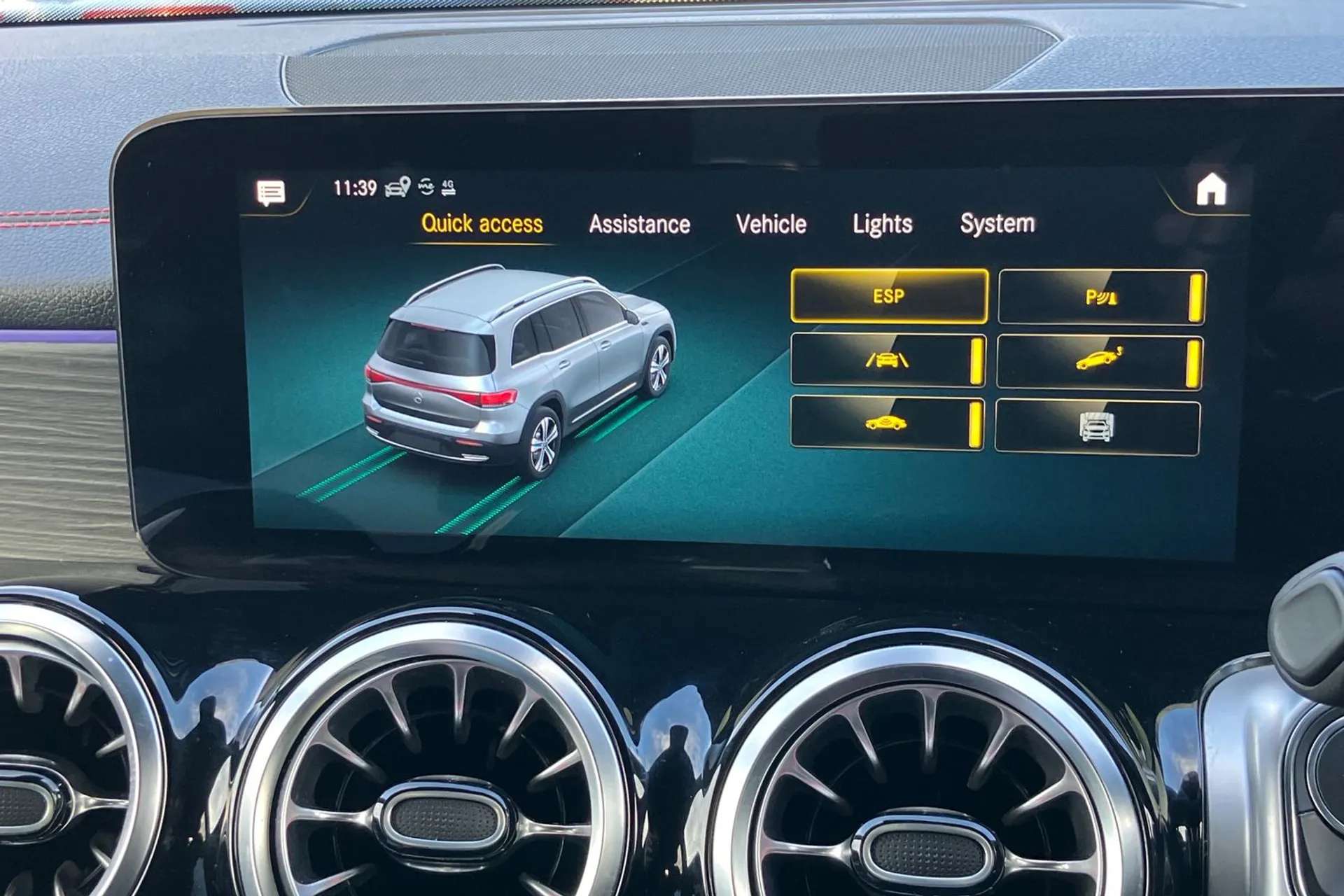 2022 MERCEDES-BENZ EQB 2022 MERCEDES-BENZ EQB