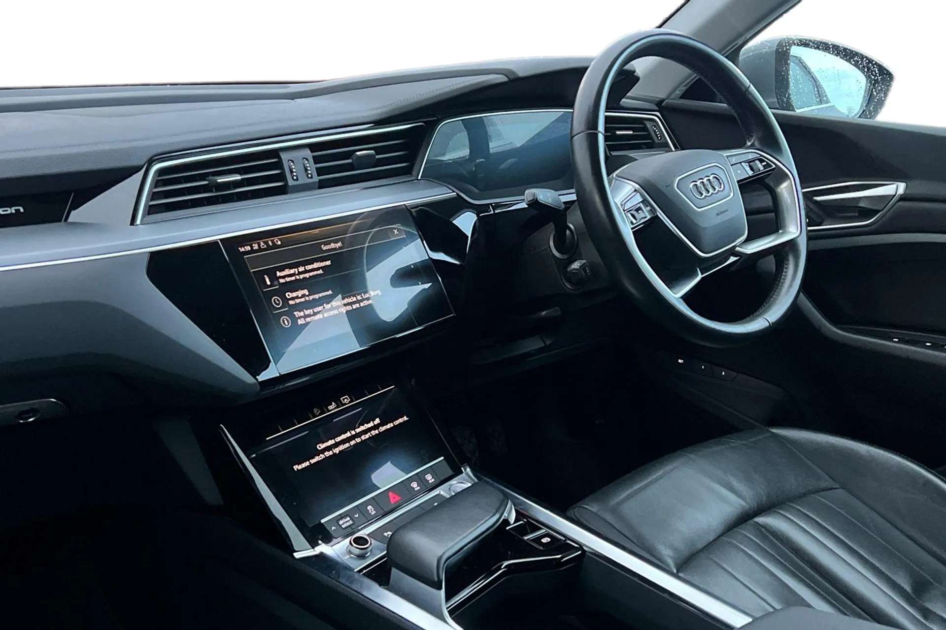 2020 AUDI E-TRON 2020 AUDI E-TRON