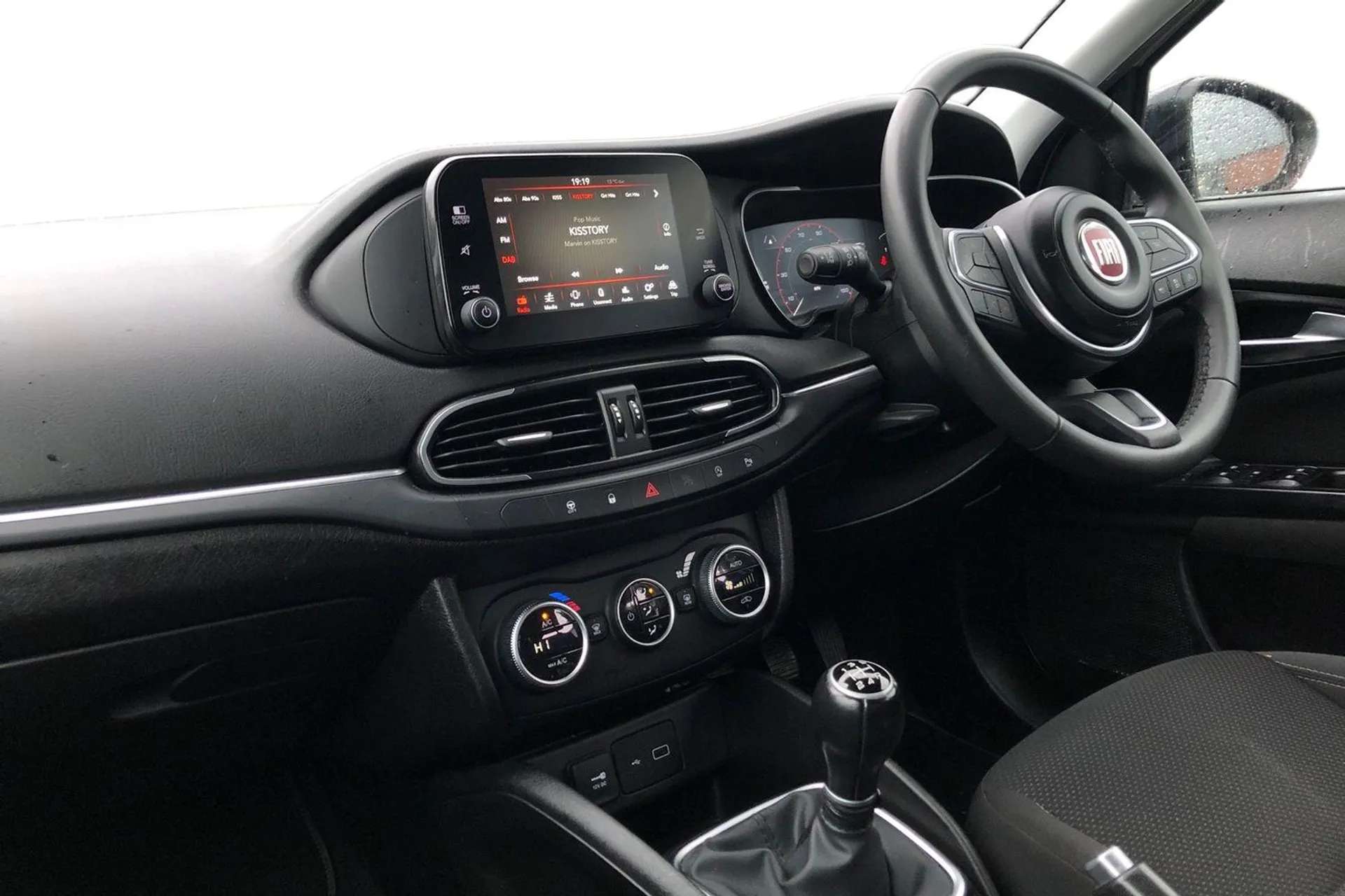 2021 FIAT TIPO 2021 FIAT TIPO