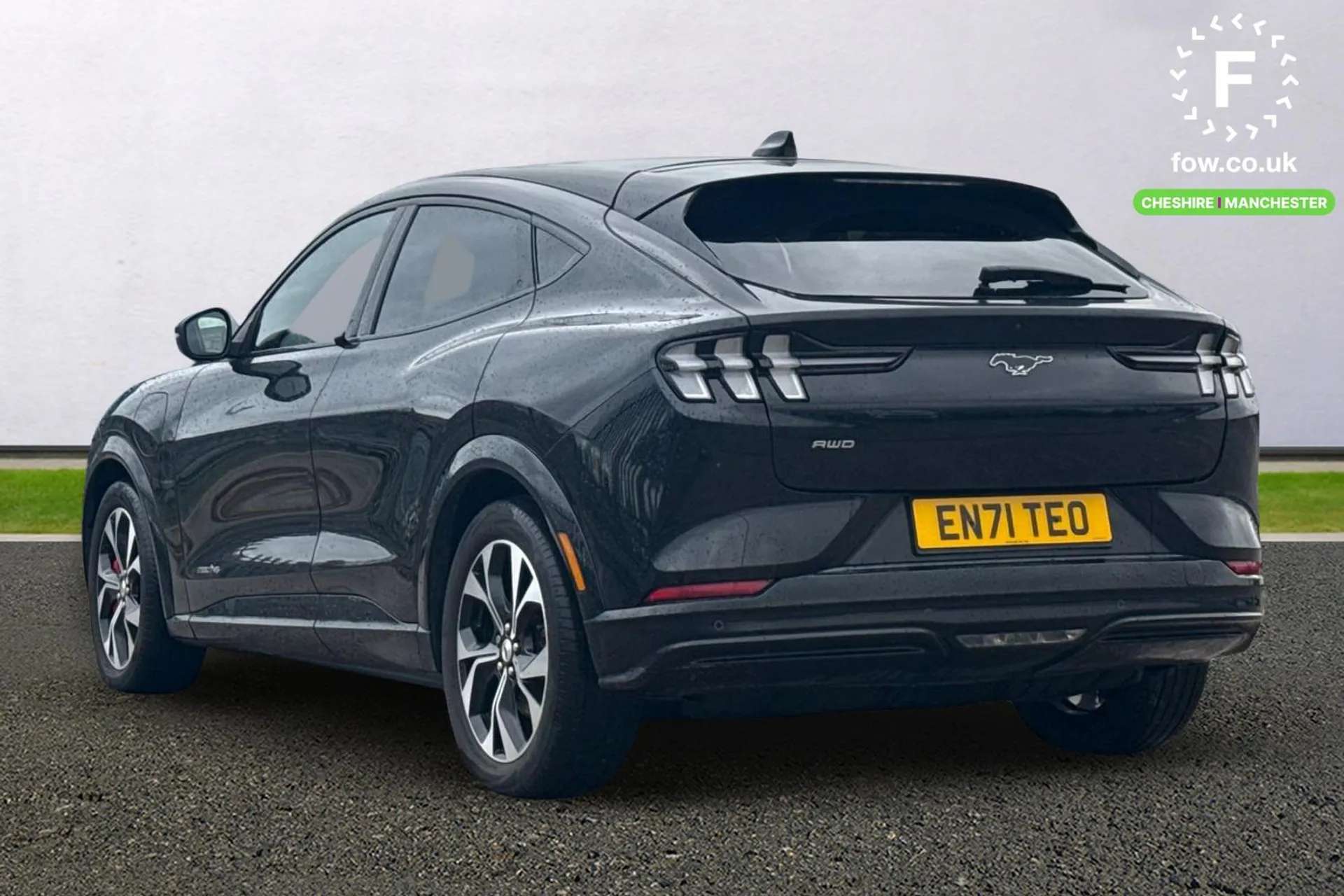 2021 FORD MUSTANG MACH-E 2021 FORD MUSTANG MACH-E