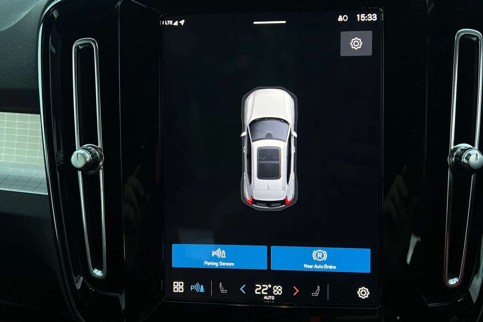 2022 VOLVO XC40 2022 VOLVO XC40