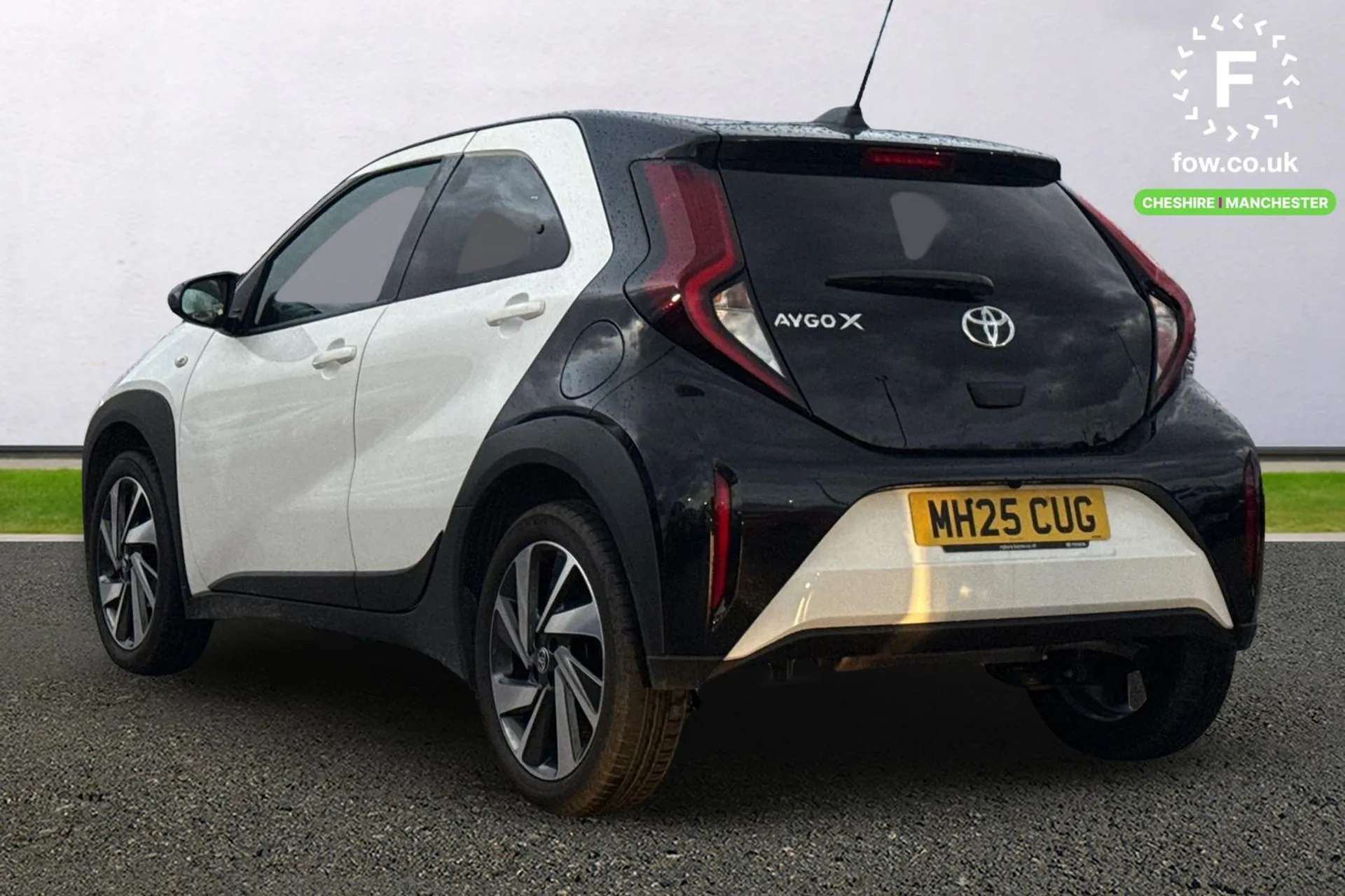 2025 TOYOTA AYGO X 2025 TOYOTA AYGO X