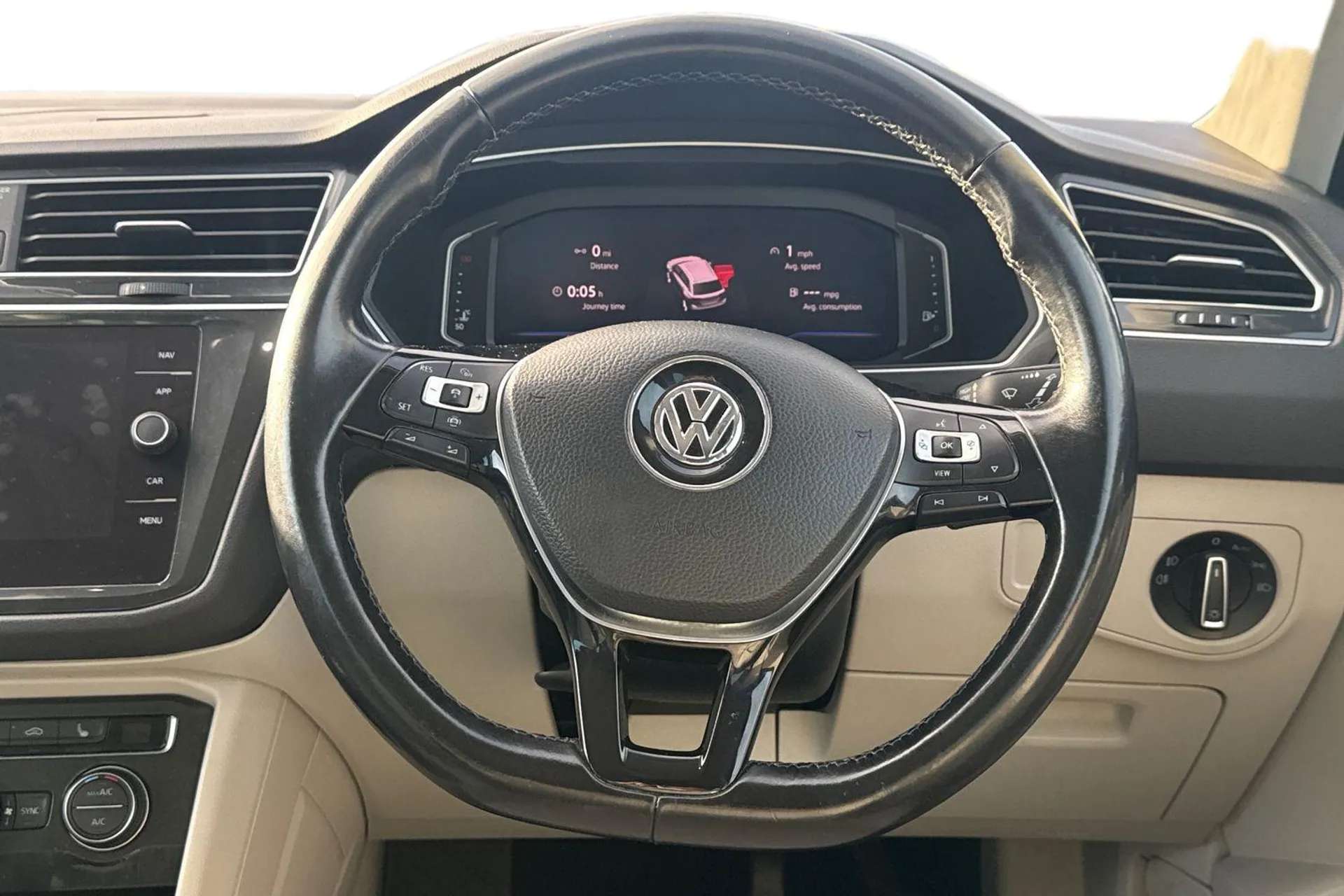 2019 VOLKSWAGEN TIGUAN 2019 VOLKSWAGEN TIGUAN