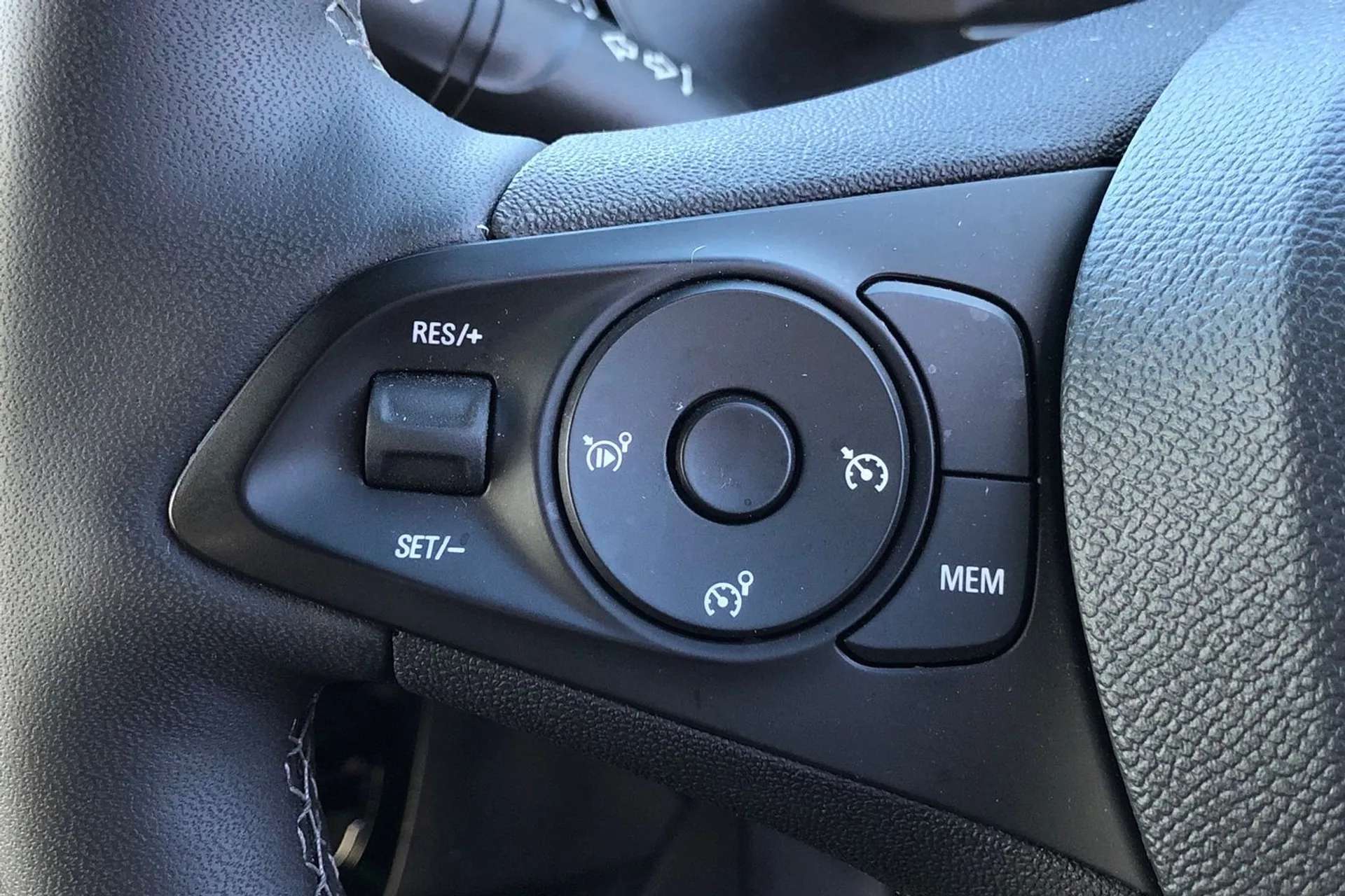 2024 VAUXHALL CORSA 2024 VAUXHALL CORSA