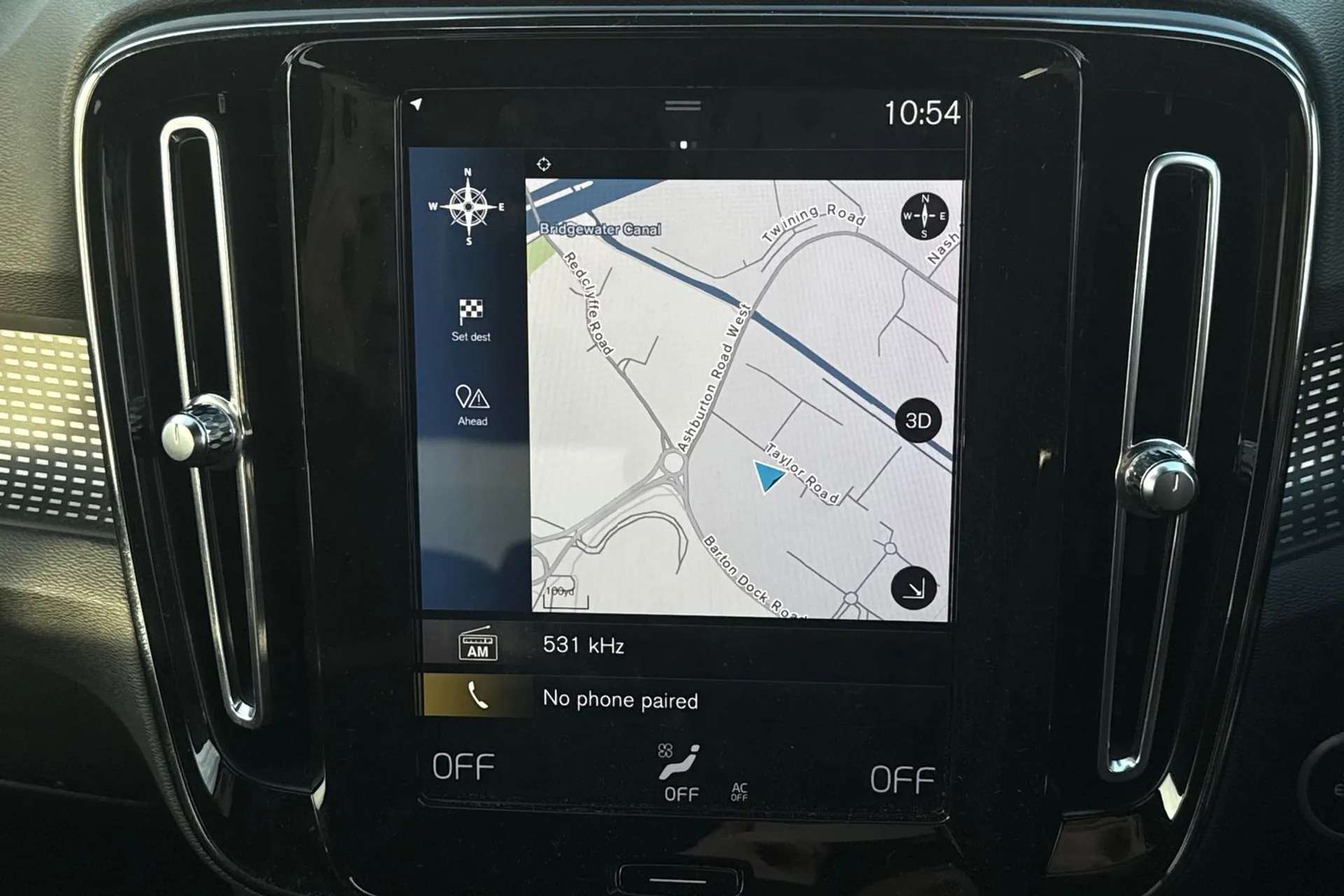 2020 VOLVO XC40 2020 VOLVO XC40