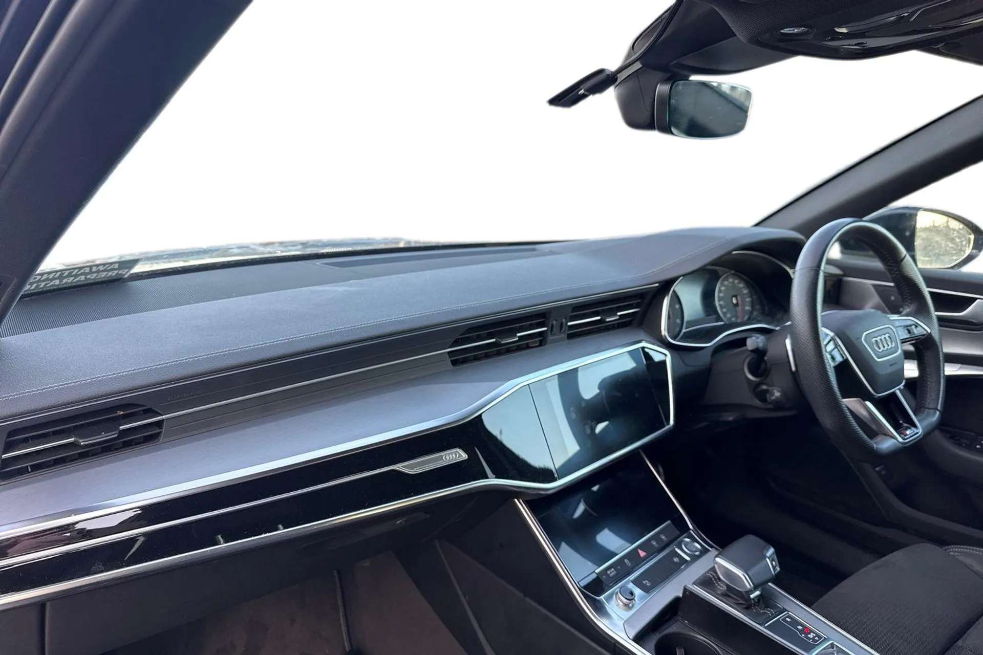 A 2019 AUDI A6 40 TDI S Line 5dr S Tronic [ Extended LED Interior Lighting Pack , Audi parking system plus with front and rear sensors , Power operated tailgate , Fl A 2019 AUDI A6 40 TDI S Line 5dr S Tronic [ Extended LED Interior Lighting Pack , Audi parking system plus with front and rear sensors , Power operated tailgate , Fl