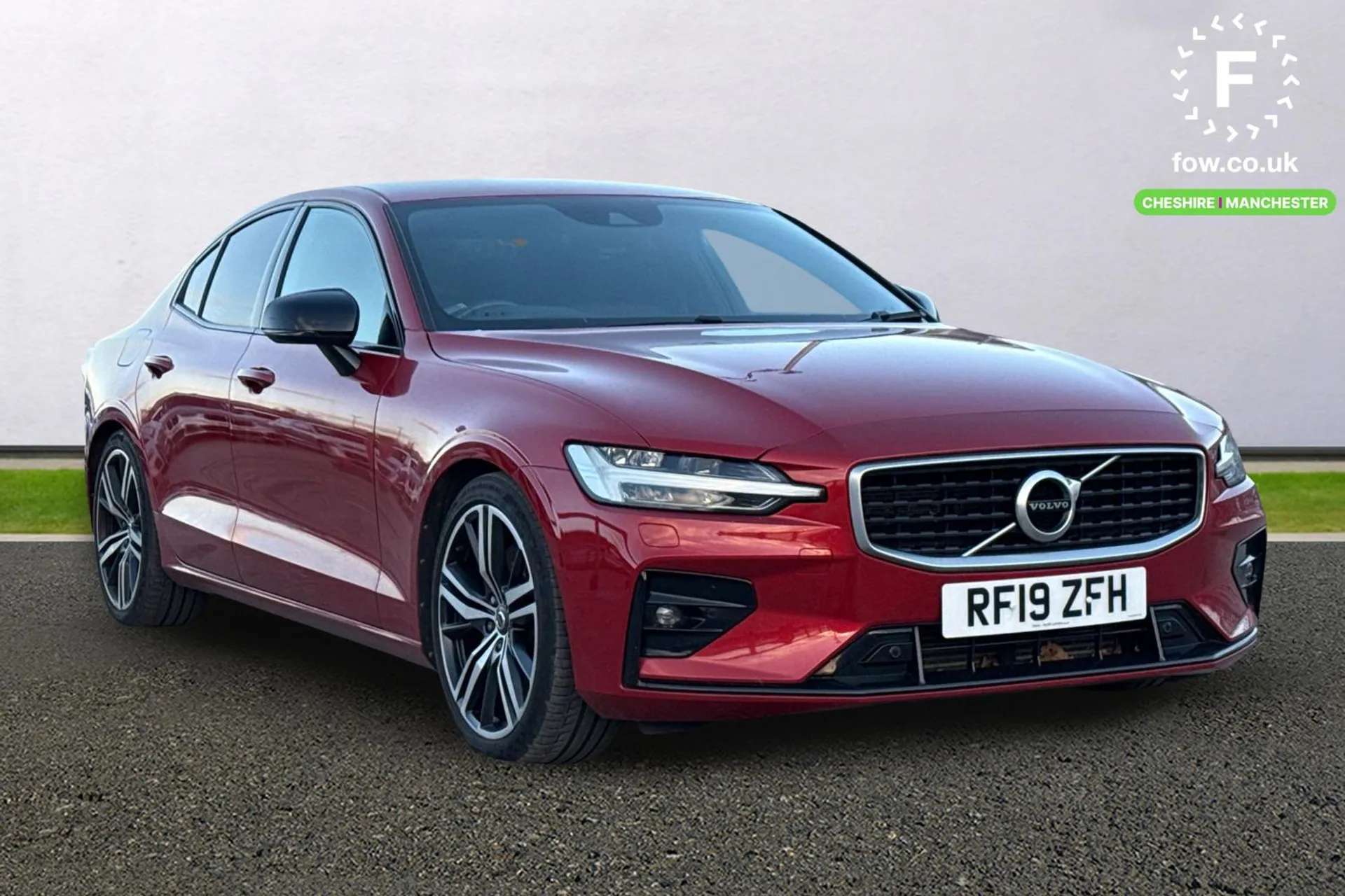 2019 VOLVO S60 2019 VOLVO S60