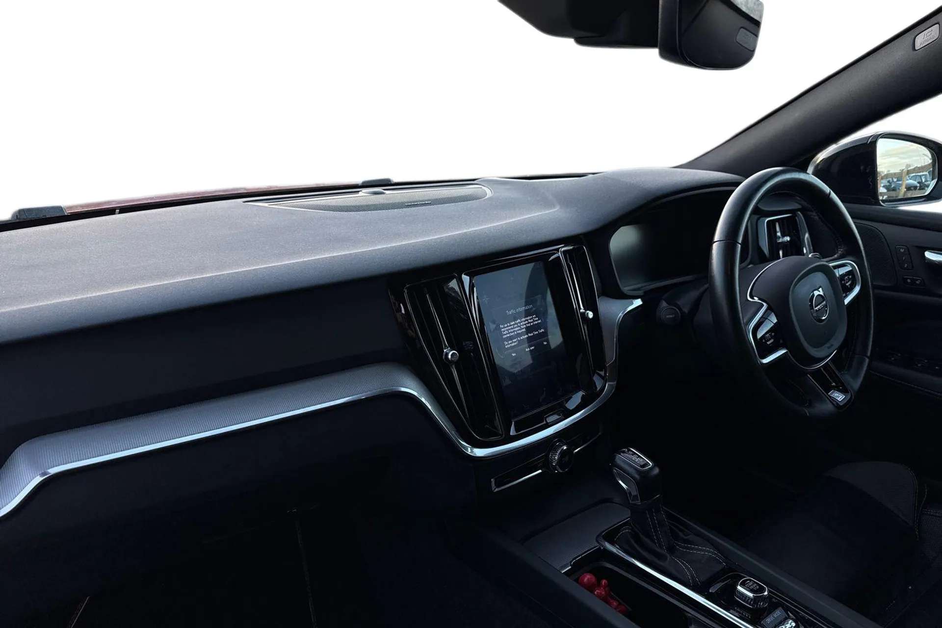 2019 VOLVO S60 2019 VOLVO S60