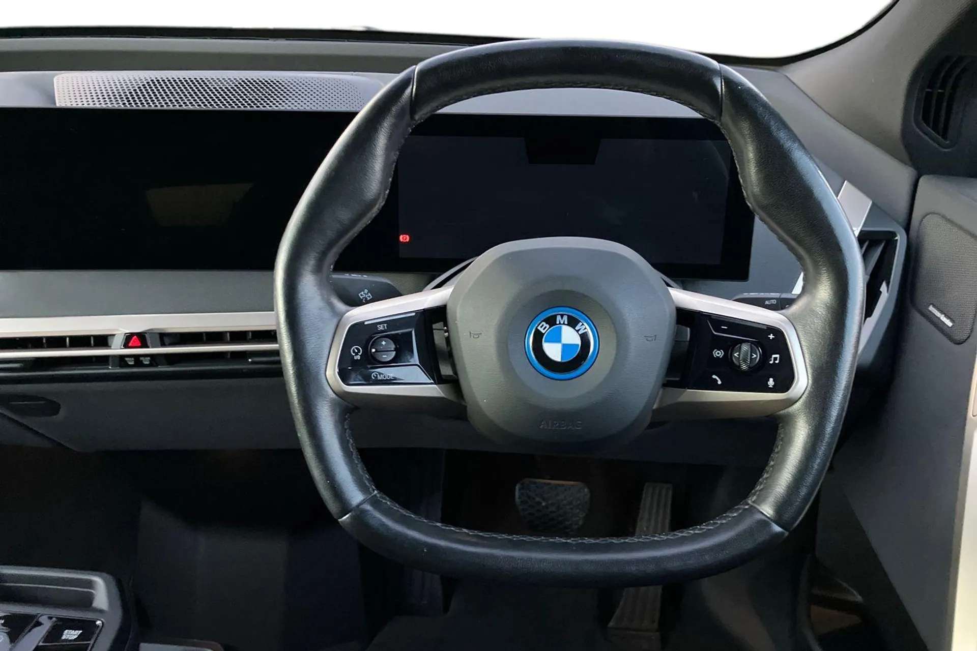 2022 BMW IX 2022 BMW IX