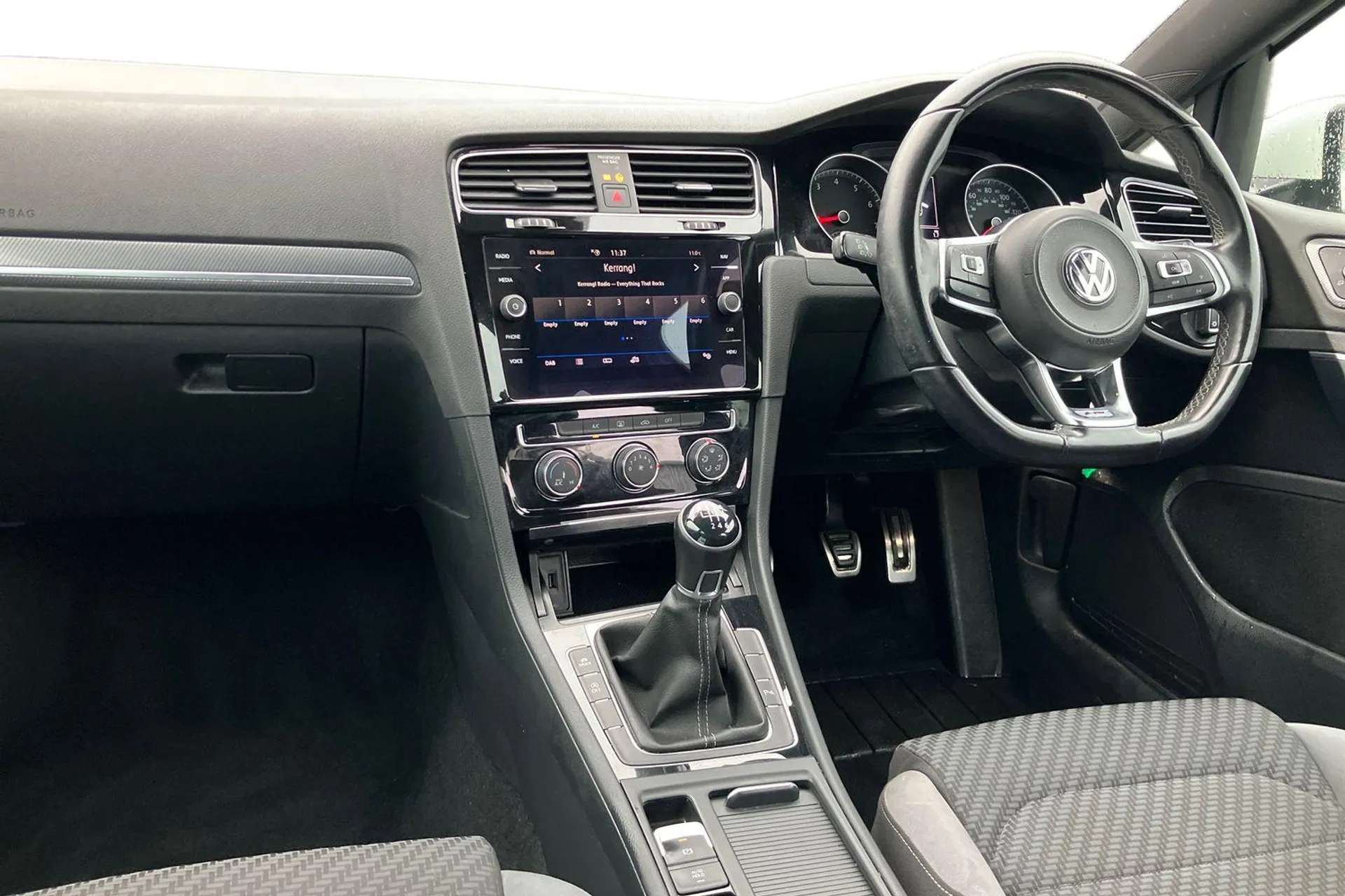 2019 VOLKSWAGEN GOLF 2019 VOLKSWAGEN GOLF