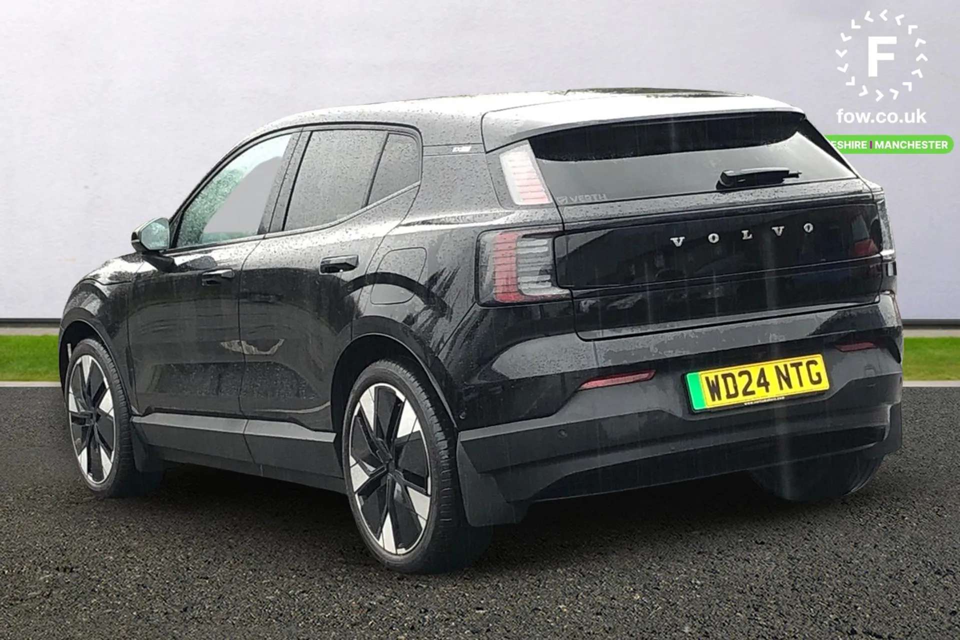 2024 VOLVO EX30 2024 VOLVO EX30