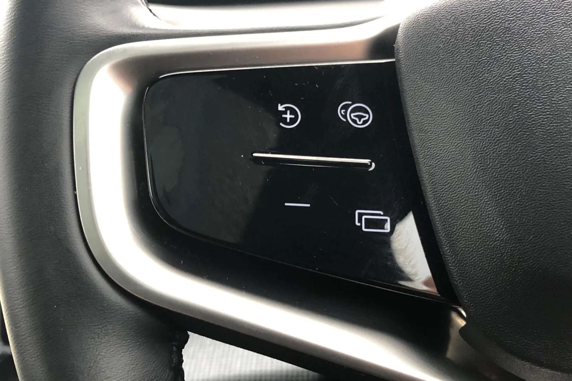 2024 VOLVO EX30 2024 VOLVO EX30