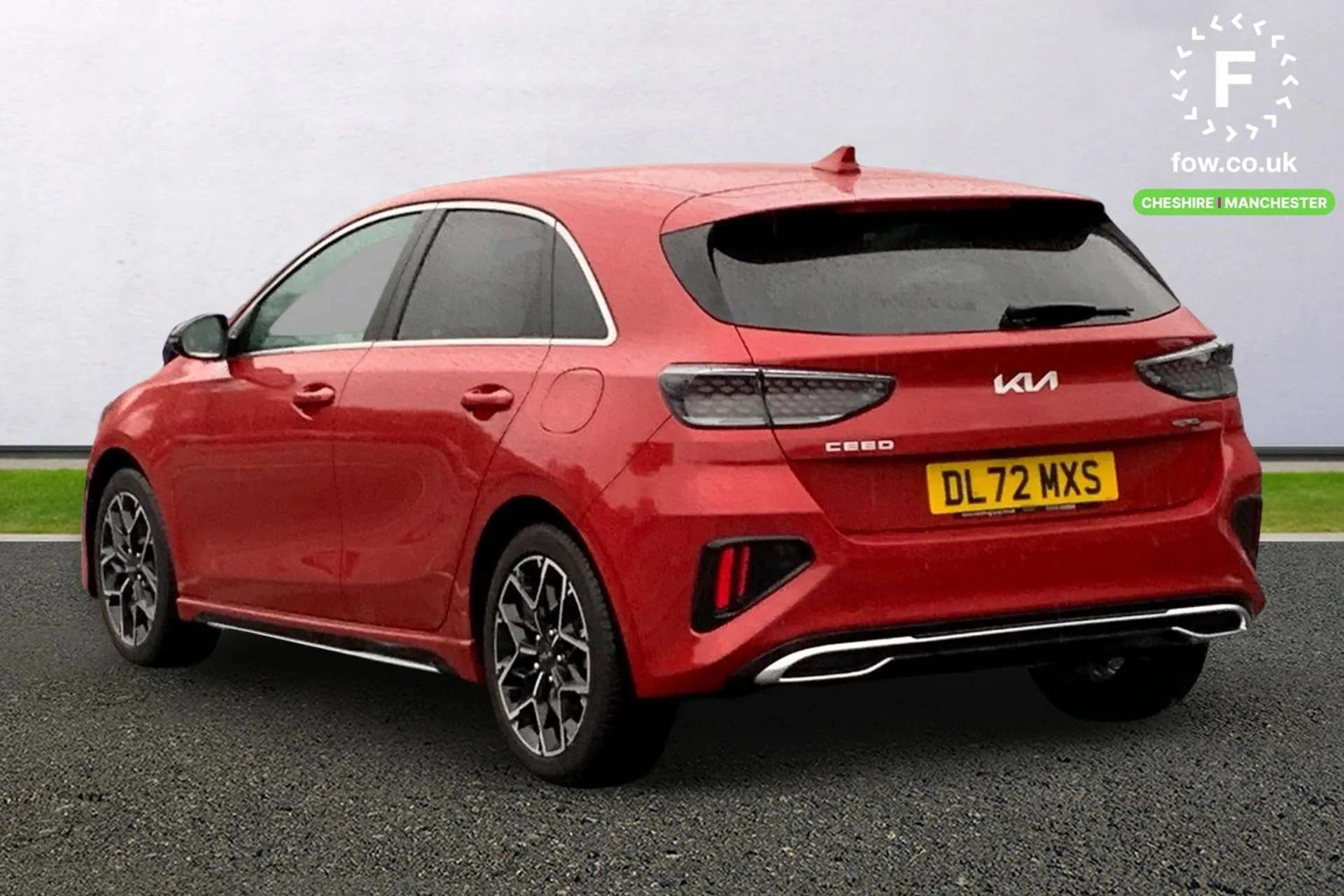 A 2023 KIA CEED 1.5T GDi ISG GT-Line 5dr [ Rear parking sensor , Reversing camera system with dynamic guidelines (Integrated into centre fascia screen) , 17" GT-Line A 2023 KIA CEED 1.5T GDi ISG GT-Line 5dr [ Rear parking sensor , Reversing camera system with dynamic guidelines (Integrated into centre fascia screen) , 17" GT-Line