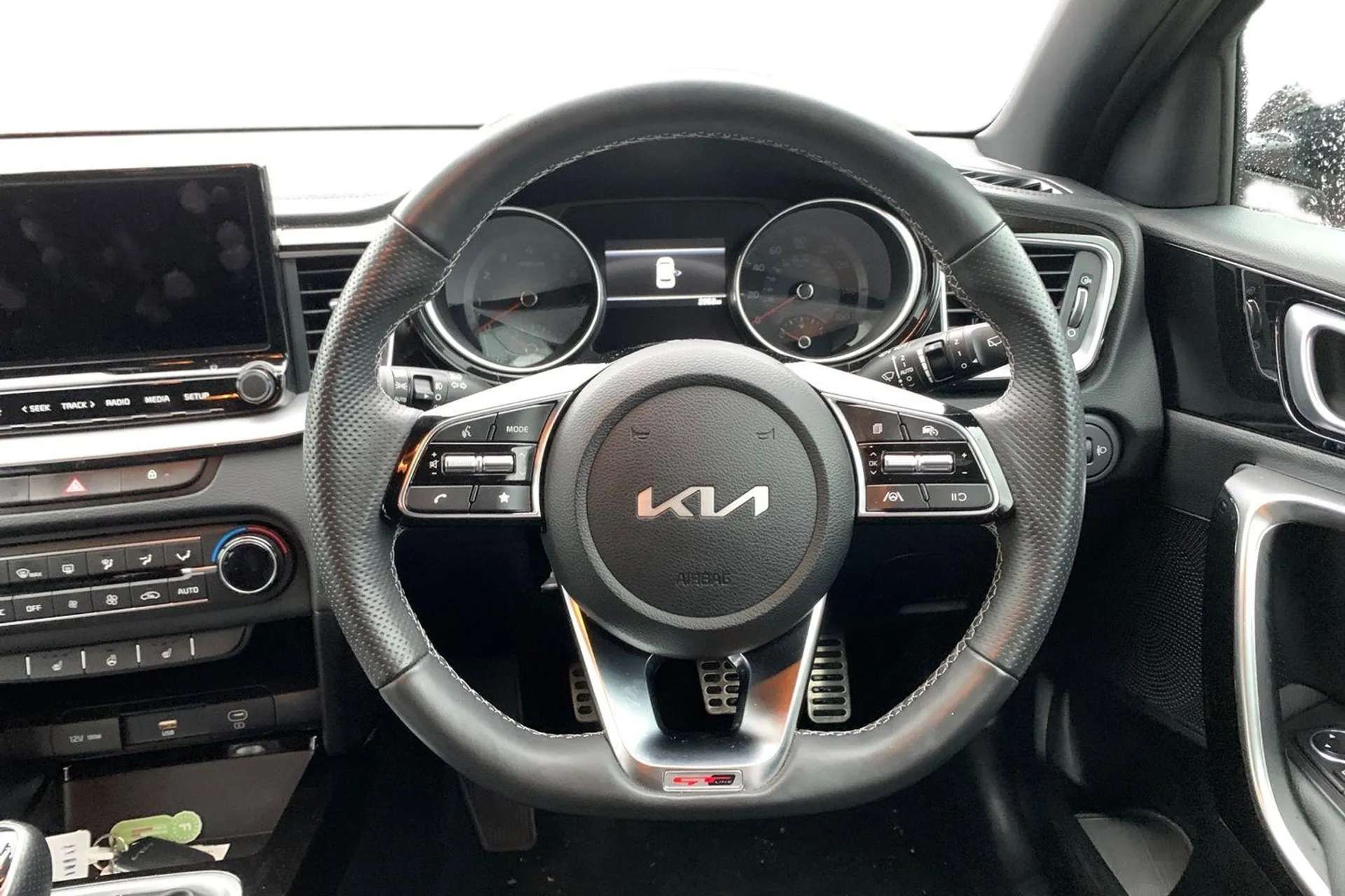 2023 KIA CEED 2023 KIA CEED