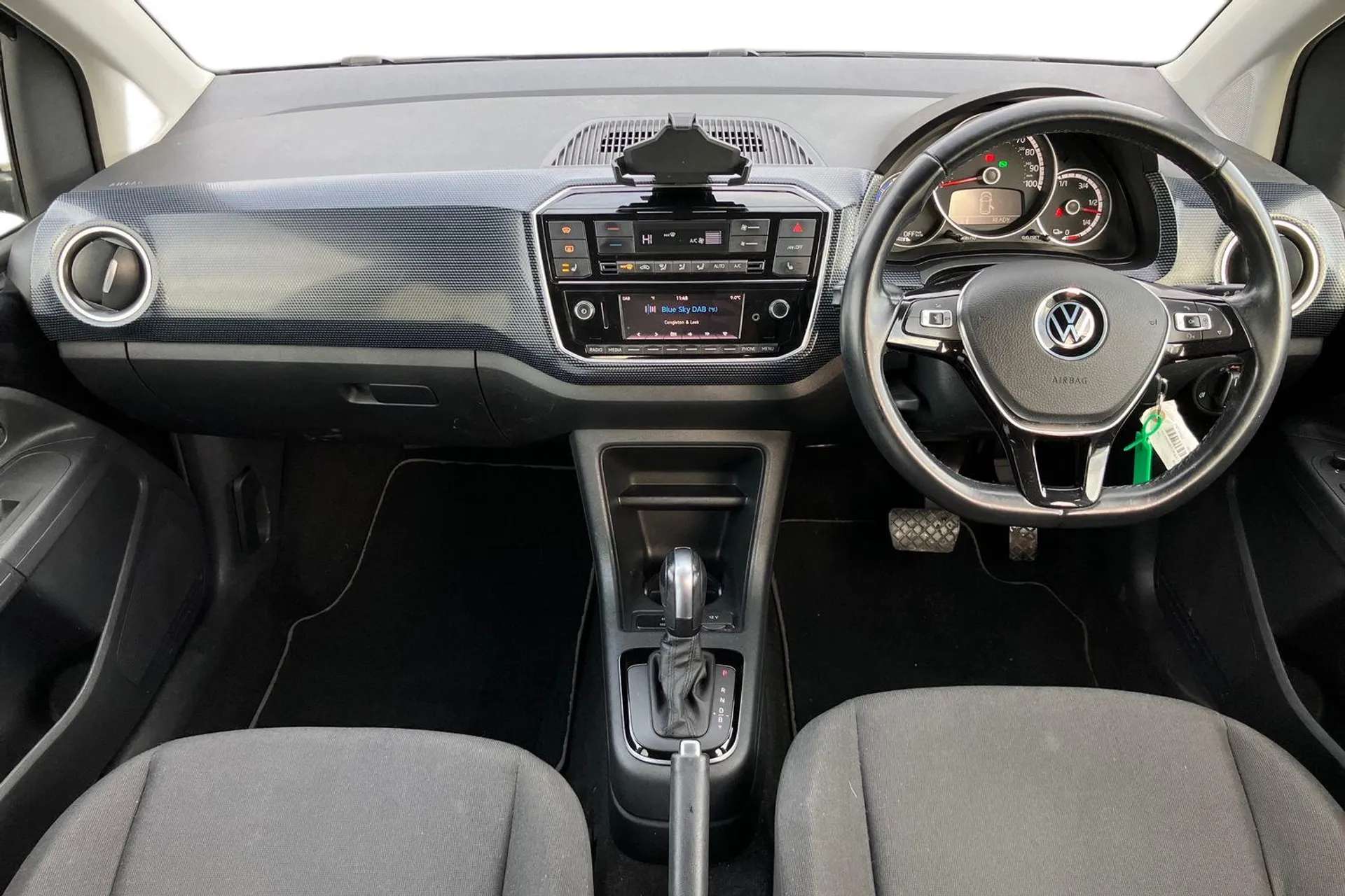 2021 VOLKSWAGEN UP 2021 VOLKSWAGEN UP