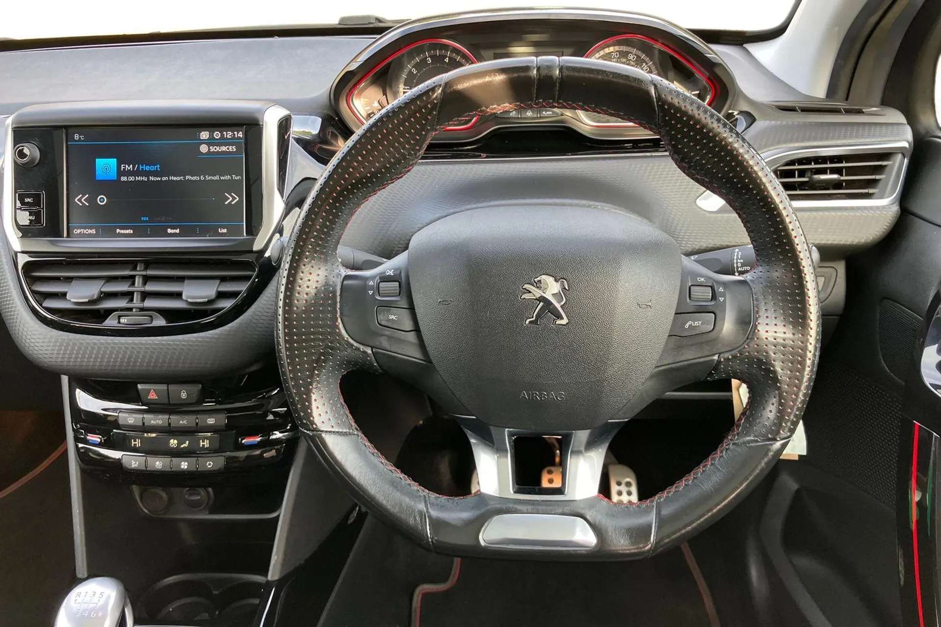 2019 PEUGEOT 2008 2019 PEUGEOT 2008