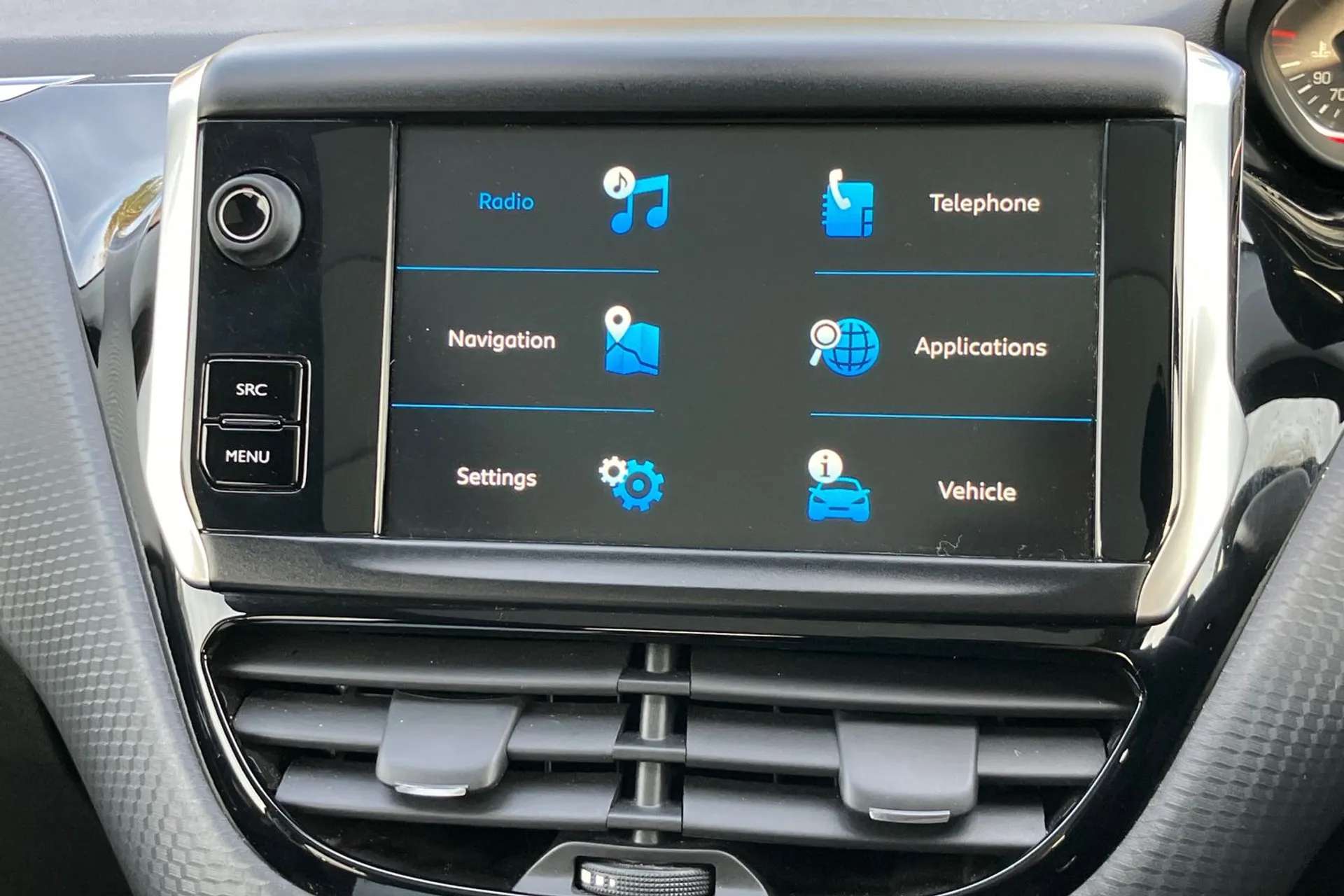 2019 PEUGEOT 2008 2019 PEUGEOT 2008