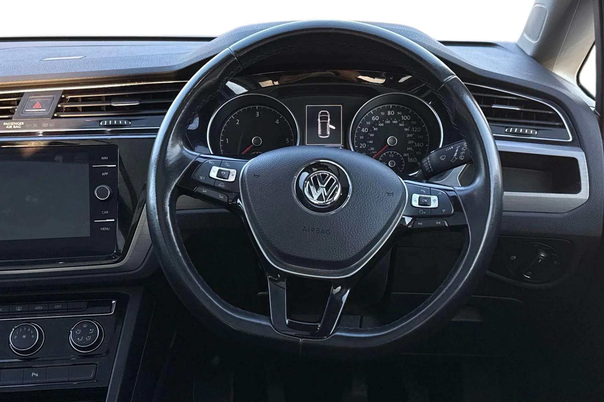 2018 VOLKSWAGEN TOURAN 2018 VOLKSWAGEN TOURAN