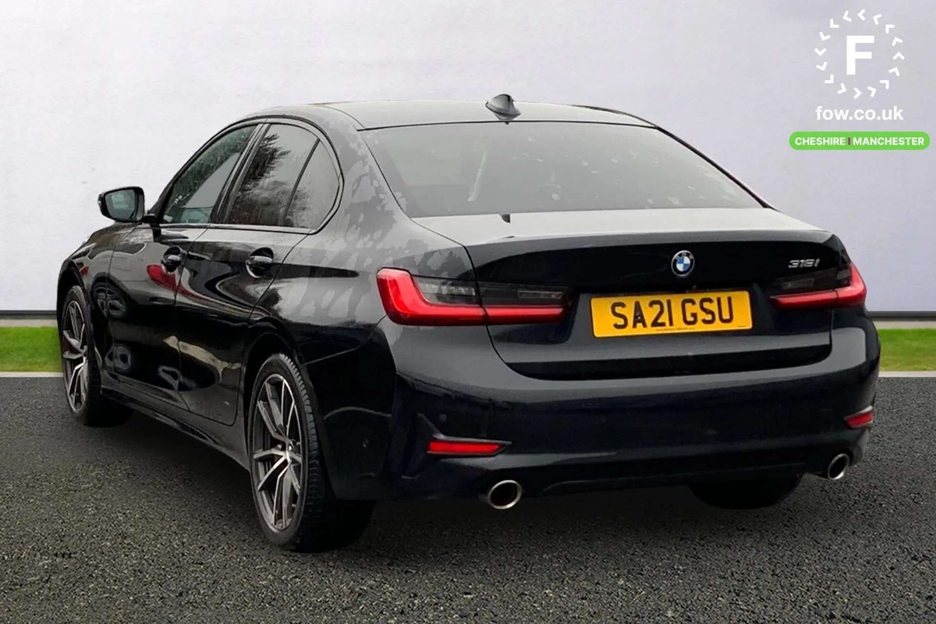 A 2021 BMW 3 SERIES 318i Sport 4dr Step Auto [ 1 owner , Connected pack professional , Heated driver and front passenger seats , Hill start assist , Crash sensor activati A 2021 BMW 3 SERIES 318i Sport 4dr Step Auto [ 1 owner , Connected pack professional , Heated driver and front passenger seats , Hill start assist , Crash sensor activati