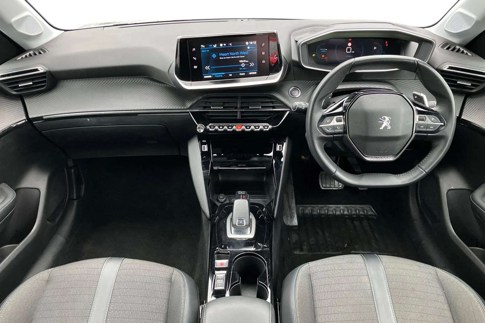 2021 PEUGEOT 208 2021 PEUGEOT 208